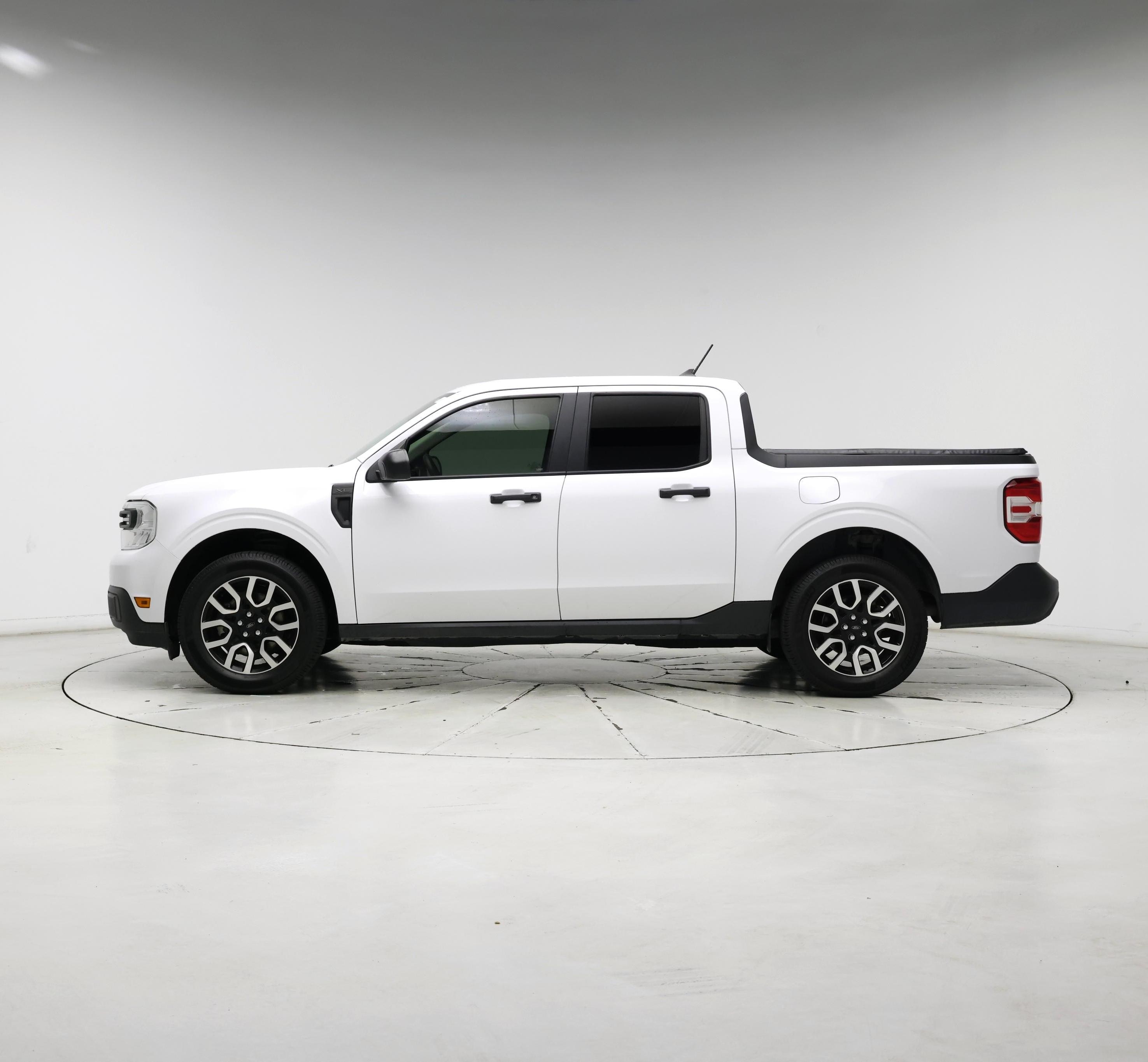 Thumbnail: 2022 Ford Maverick - 3