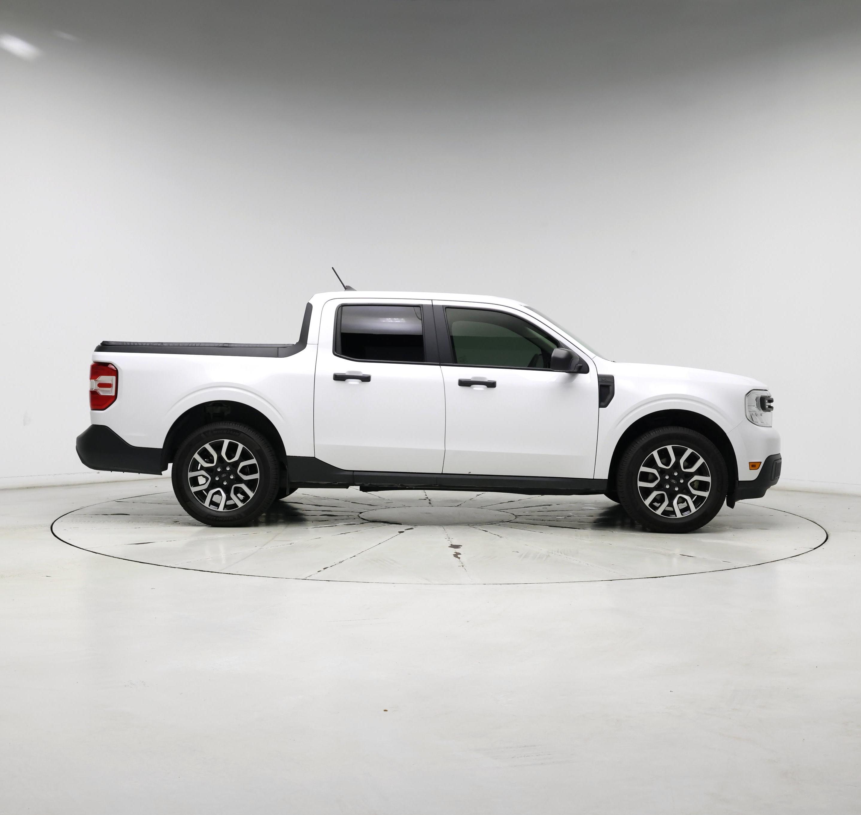 Thumbnail: 2022 Ford Maverick - 7