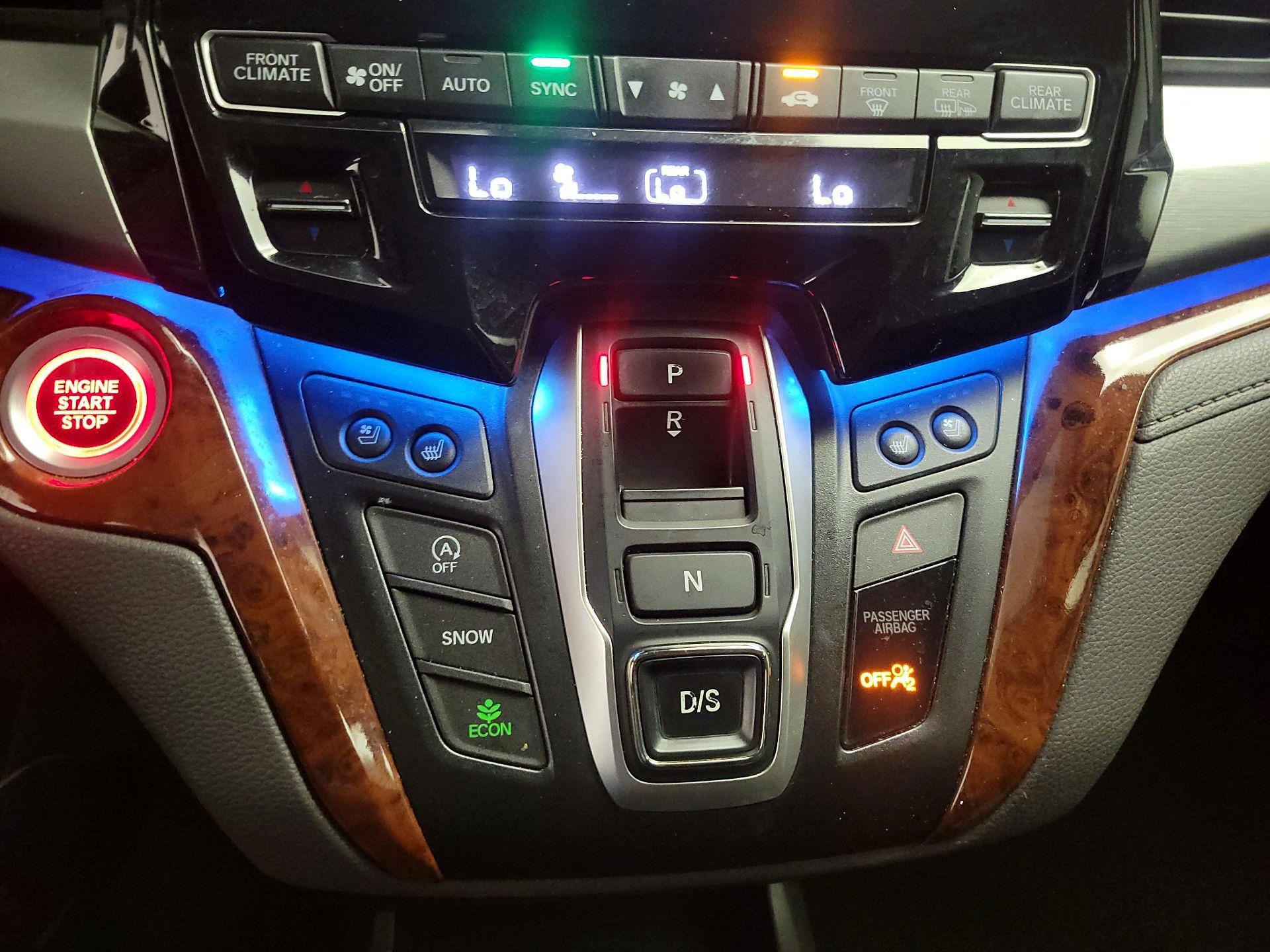 Thumbnail: 2019 Honda Odyssey - 18