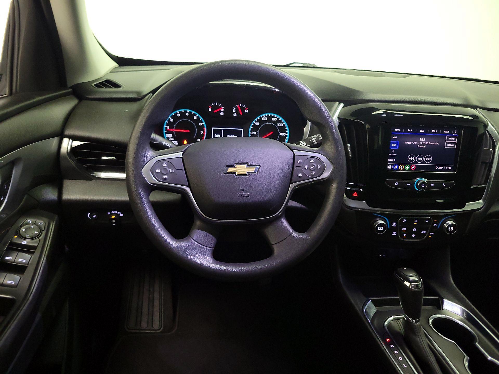 Thumbnail: 2020 Chevrolet Traverse - 10