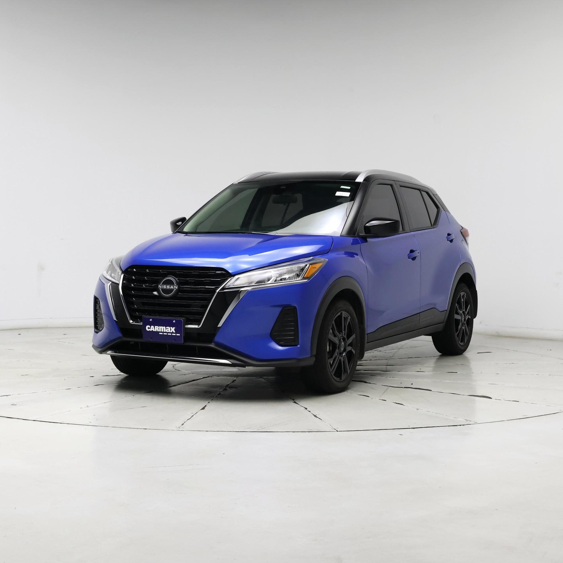 Thumbnail: 2023 Nissan Kicks - 4