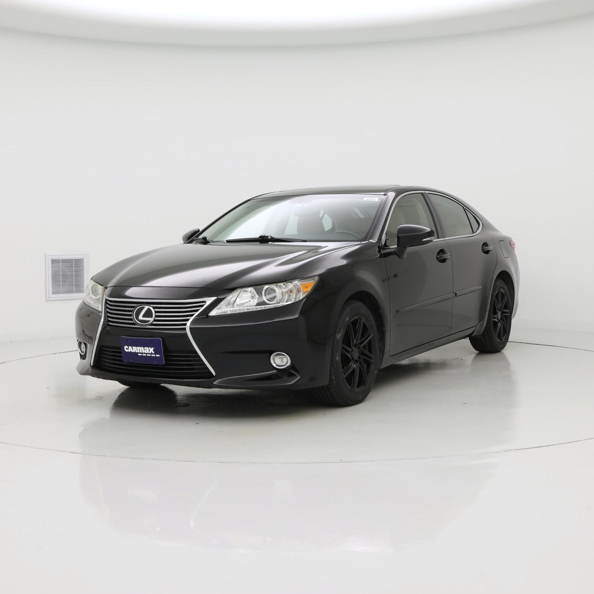 Thumbnail: 2015 Lexus ES - 4