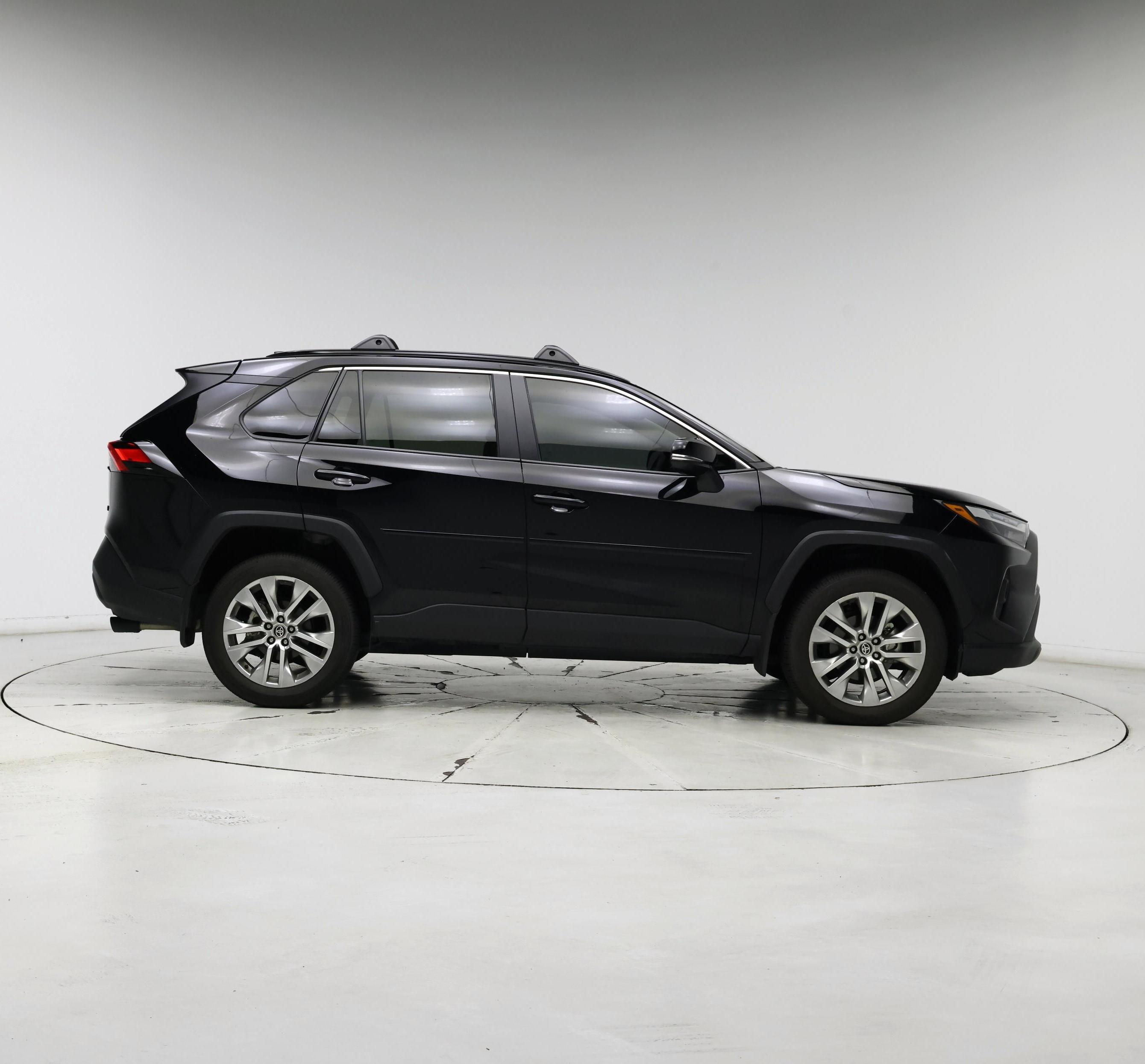 Thumbnail: 2024 Toyota RAV4 - 7