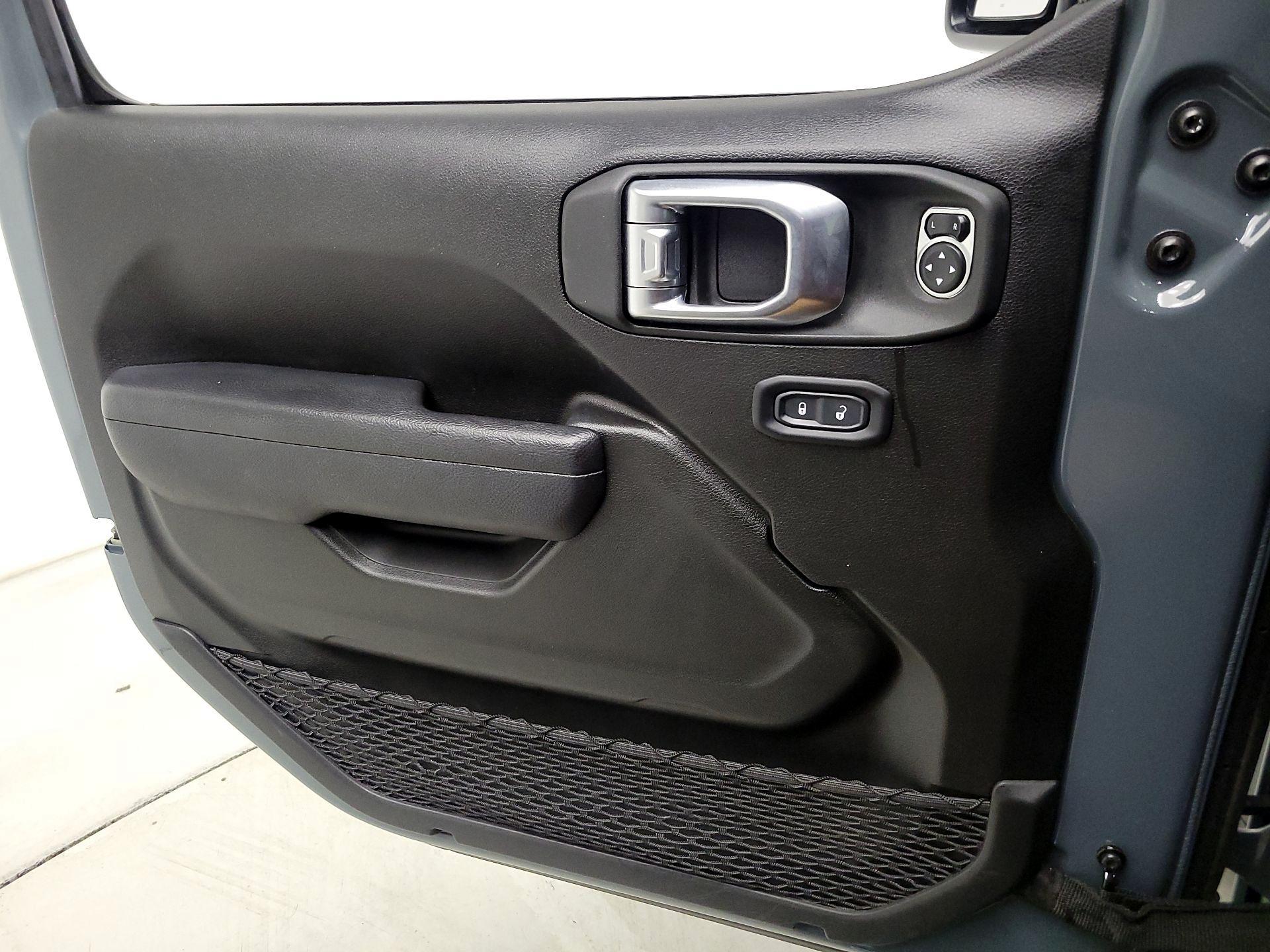 Thumbnail: 2024 Jeep Wrangler - 12
