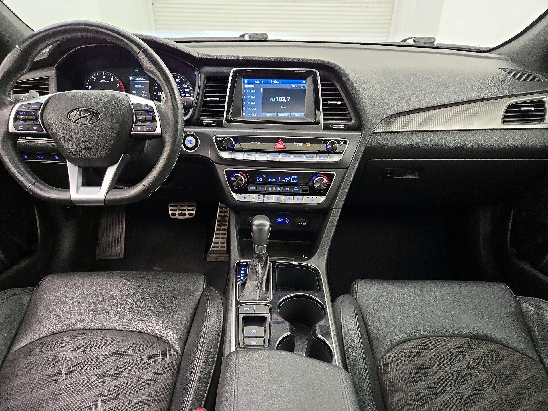 Thumbnail: 2019 Hyundai Sonata - 9
