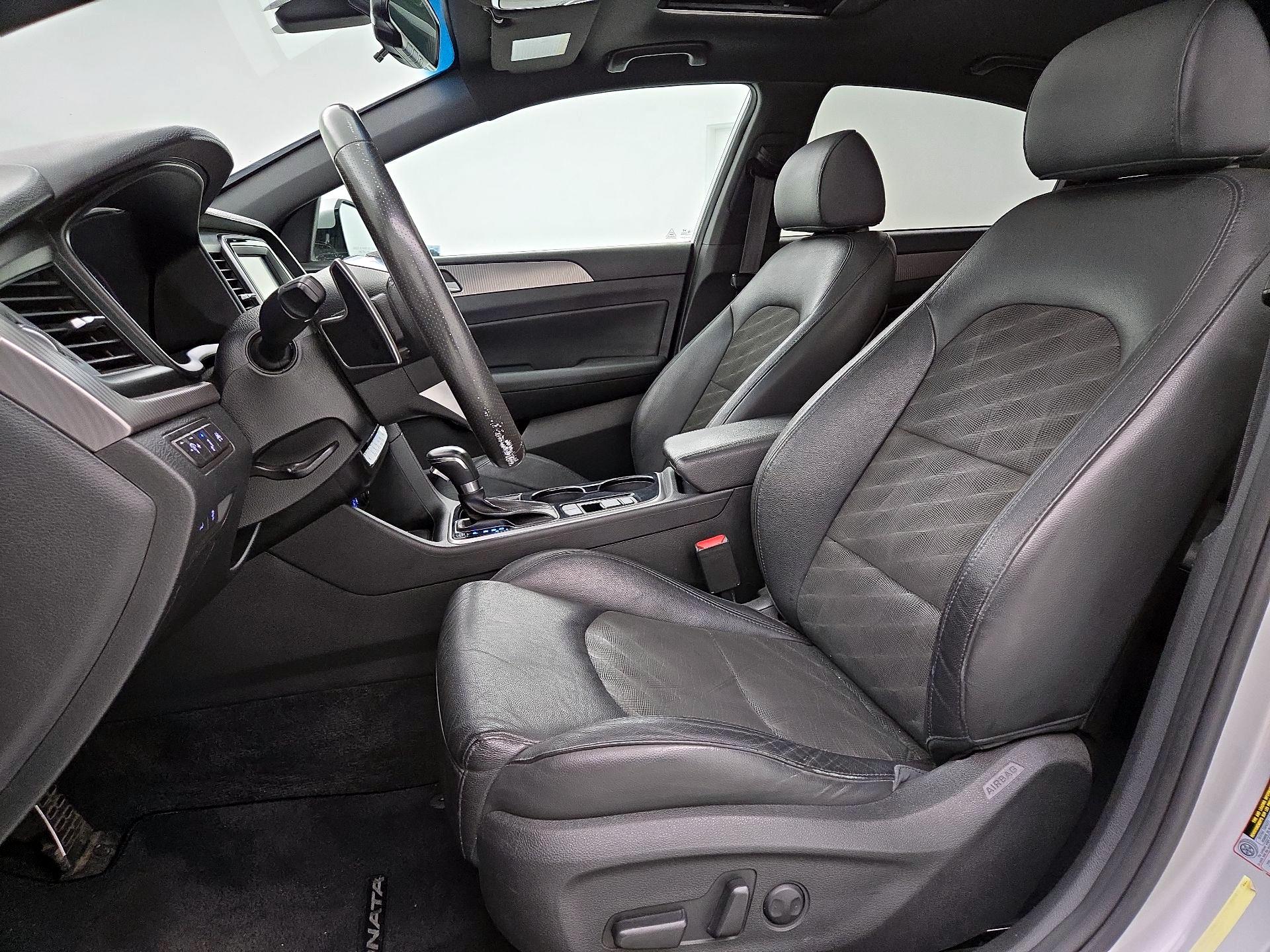 Thumbnail: 2019 Hyundai Sonata - 11