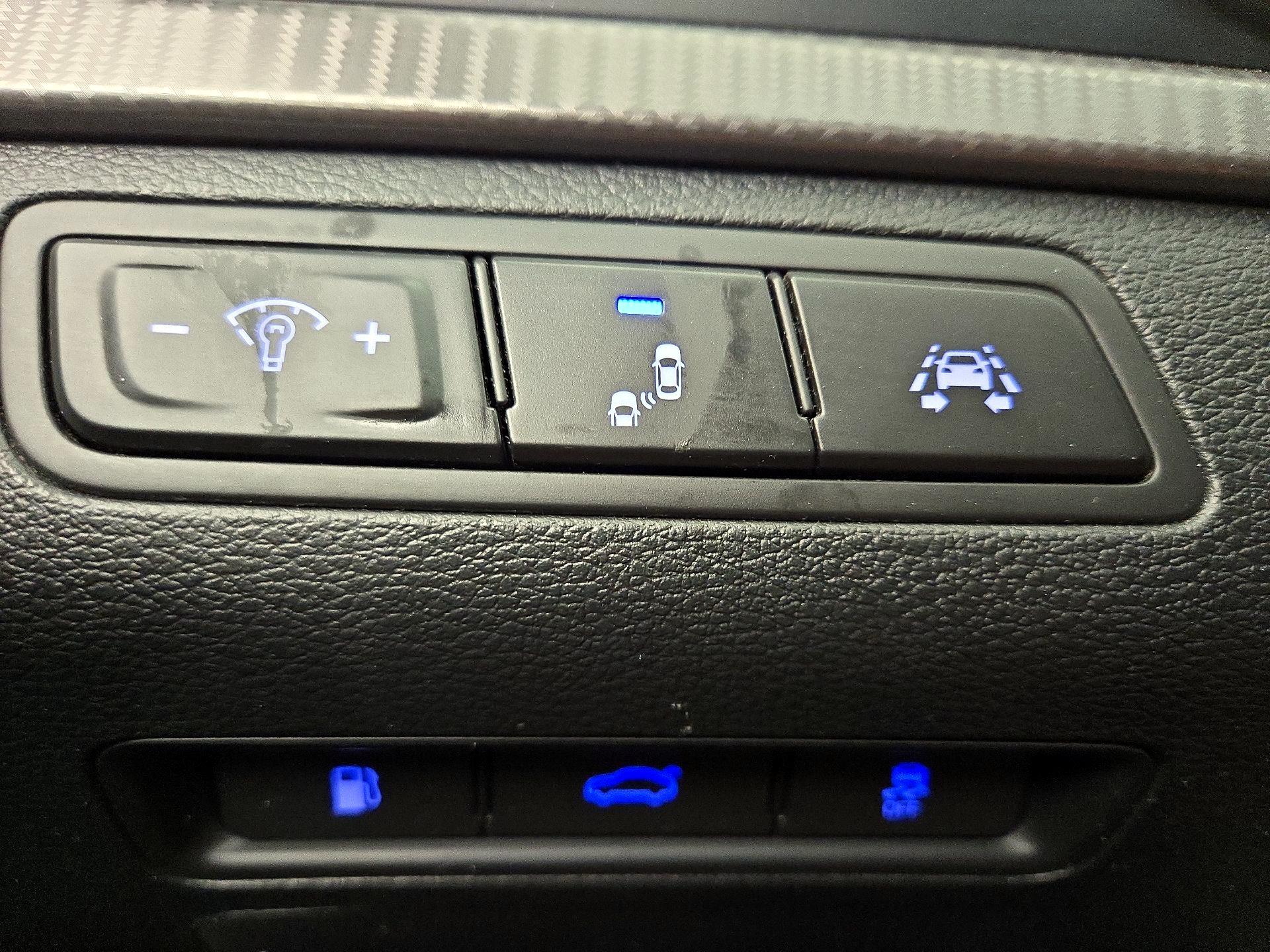 Thumbnail: 2019 Hyundai Sonata - 13