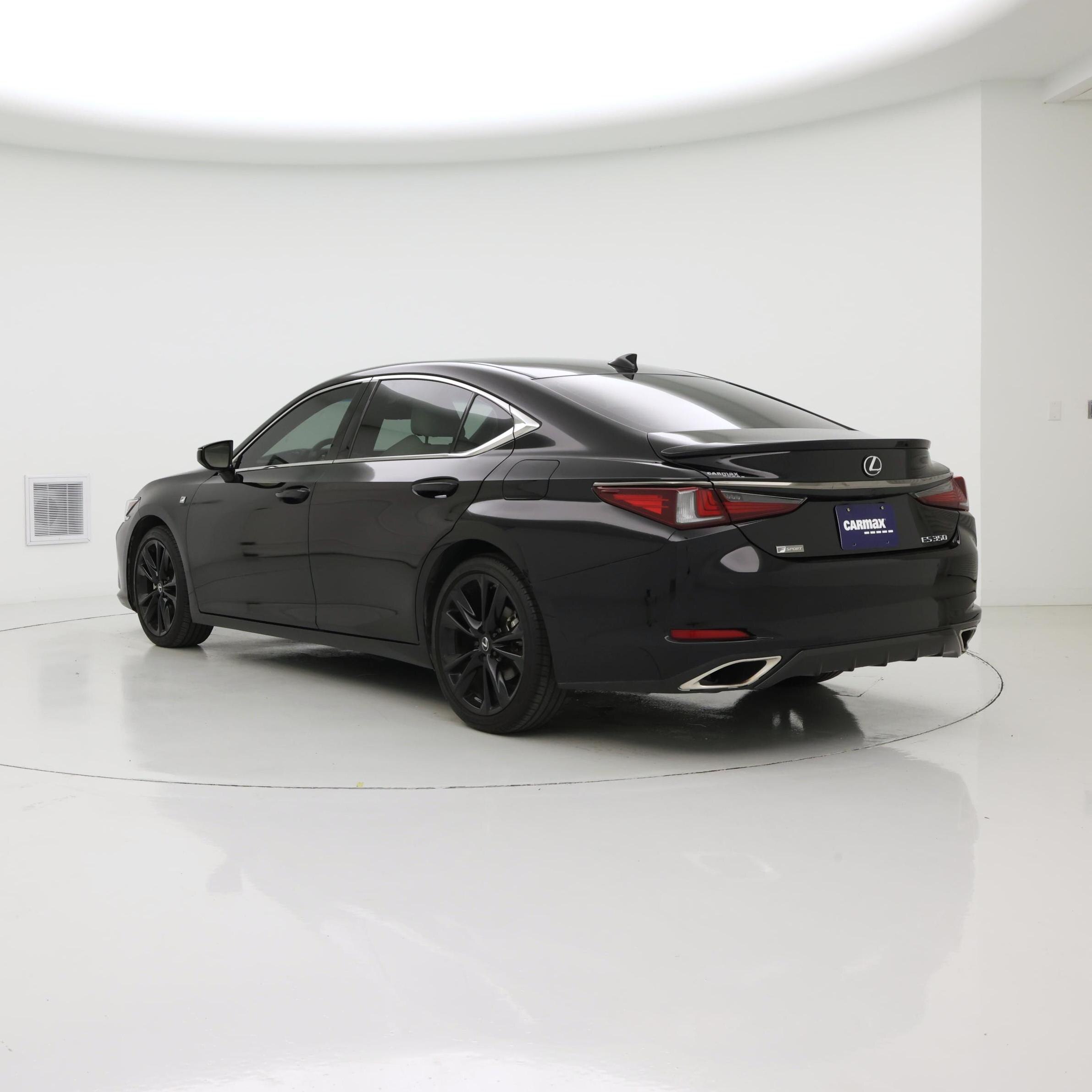 Thumbnail: 2021 Lexus ES - 2