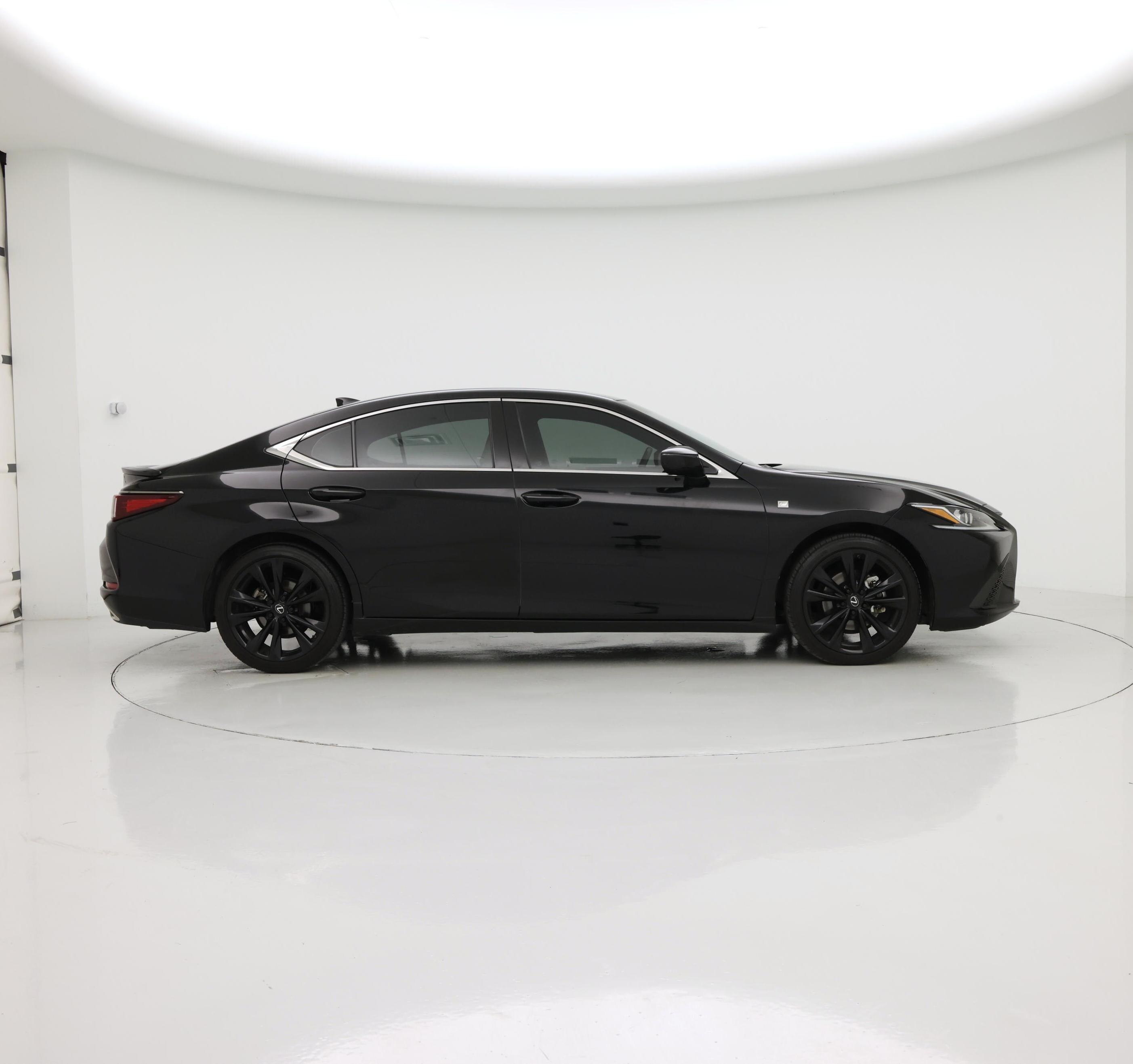 Thumbnail: 2021 Lexus ES - 7