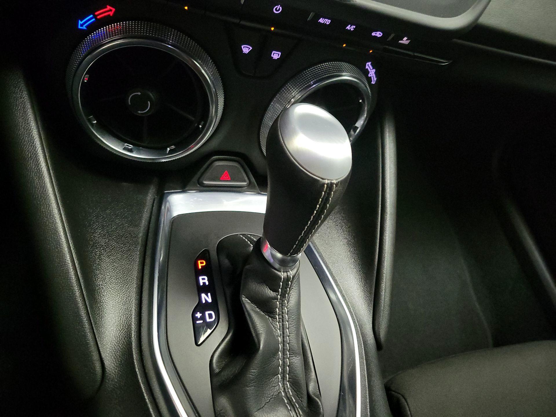 Thumbnail: 2021 Chevrolet Camaro - 16