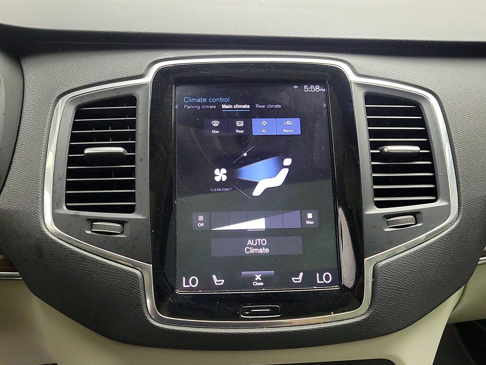 Thumbnail: 2019 Volvo XC90 - 17