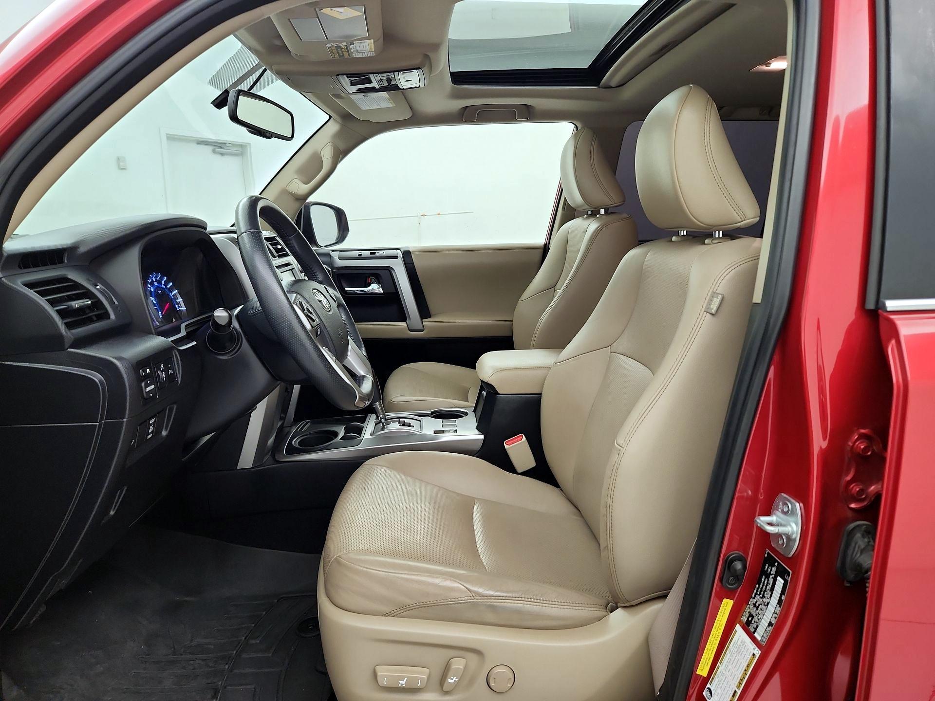 Thumbnail: 2015 Toyota 4Runner - 11