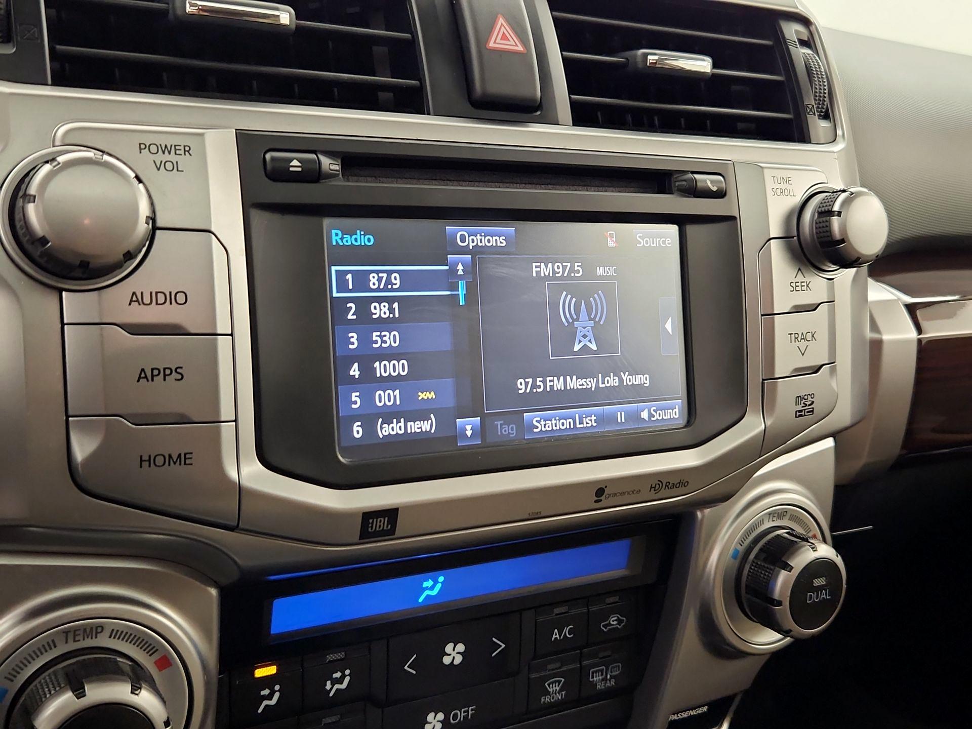 Thumbnail: 2015 Toyota 4Runner - 15