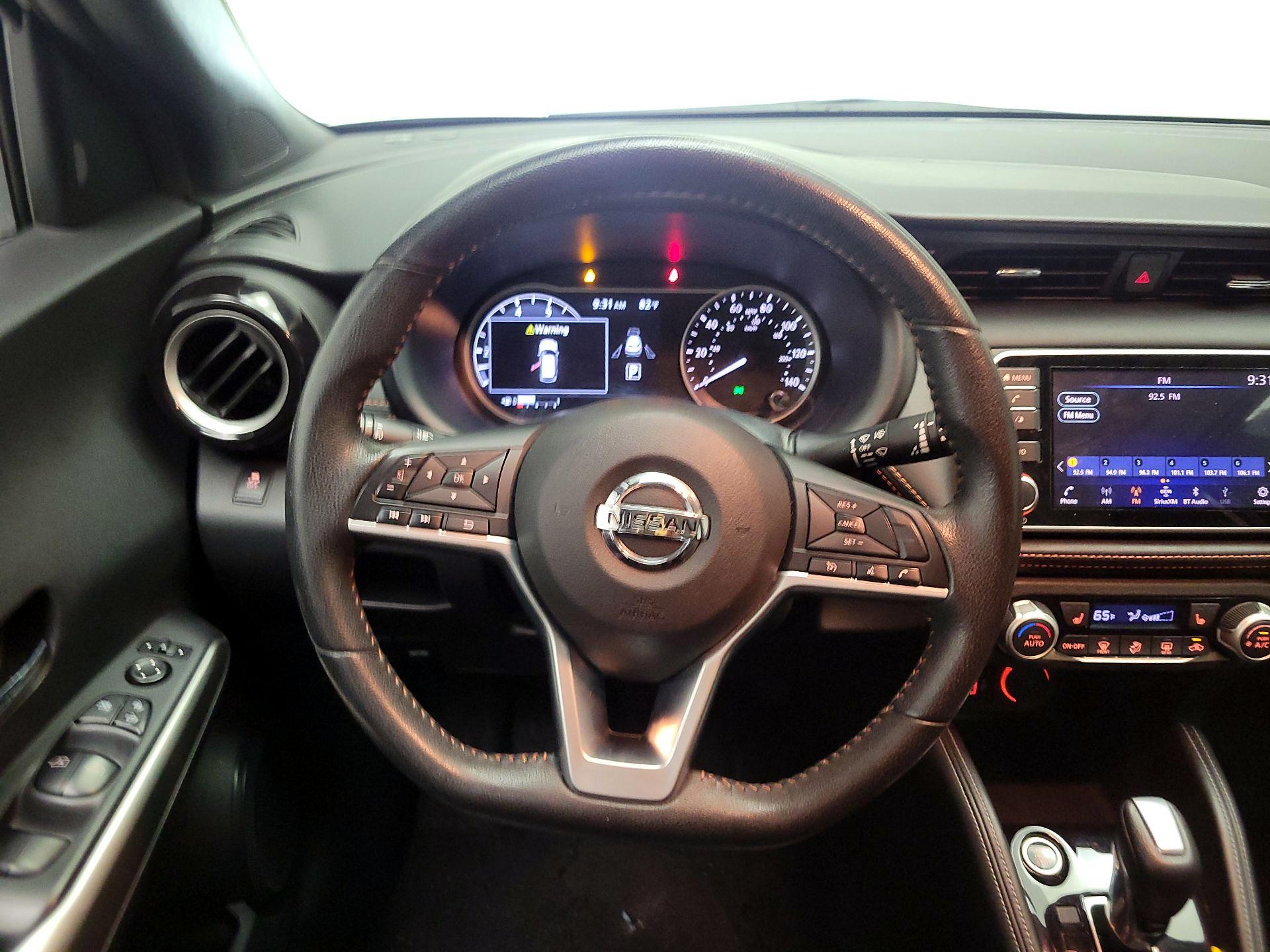 Thumbnail: 2019 Nissan Kicks - 10