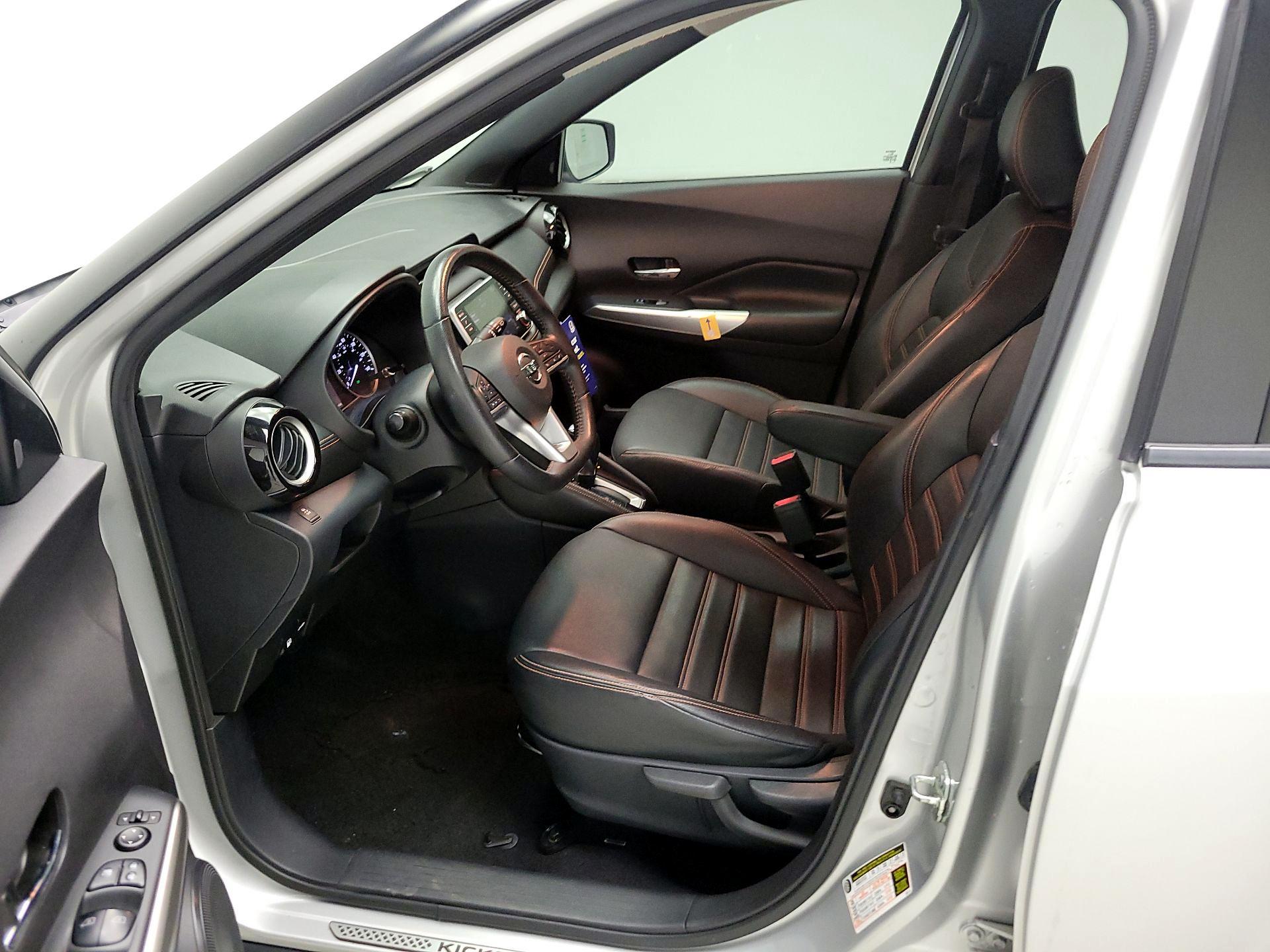 Thumbnail: 2019 Nissan Kicks - 11