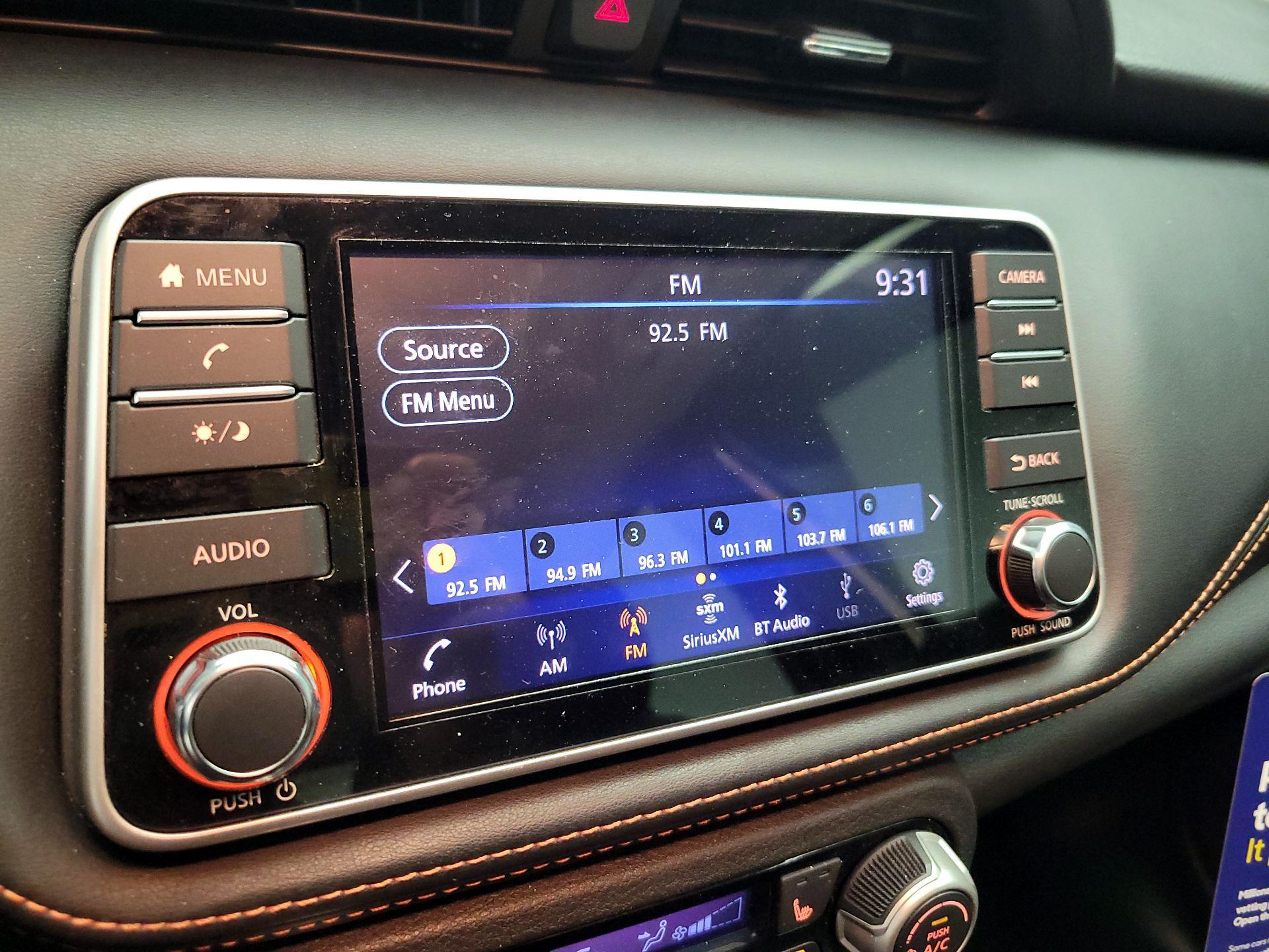 Thumbnail: 2019 Nissan Kicks - 15