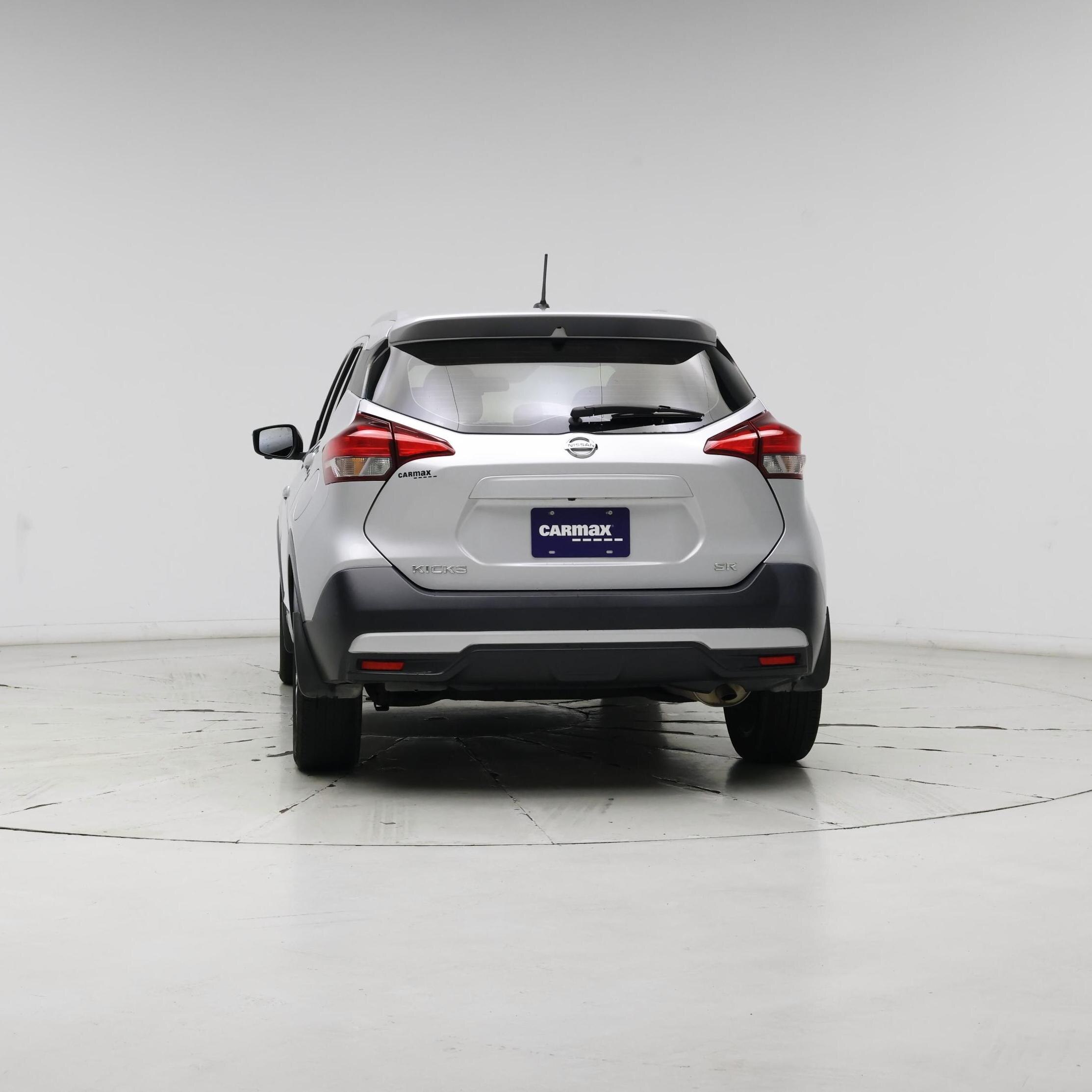 Thumbnail: 2019 Nissan Kicks - 6