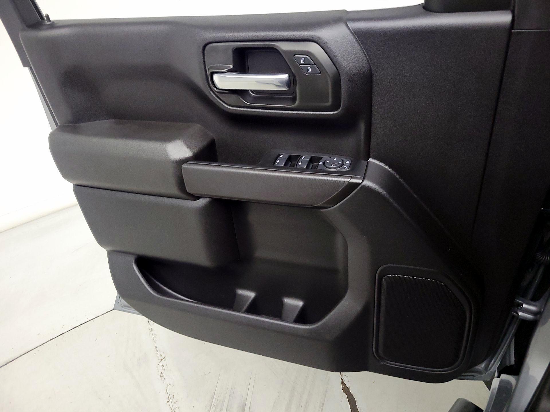 Thumbnail: 2024 Chevrolet Silverado 1500 - 12