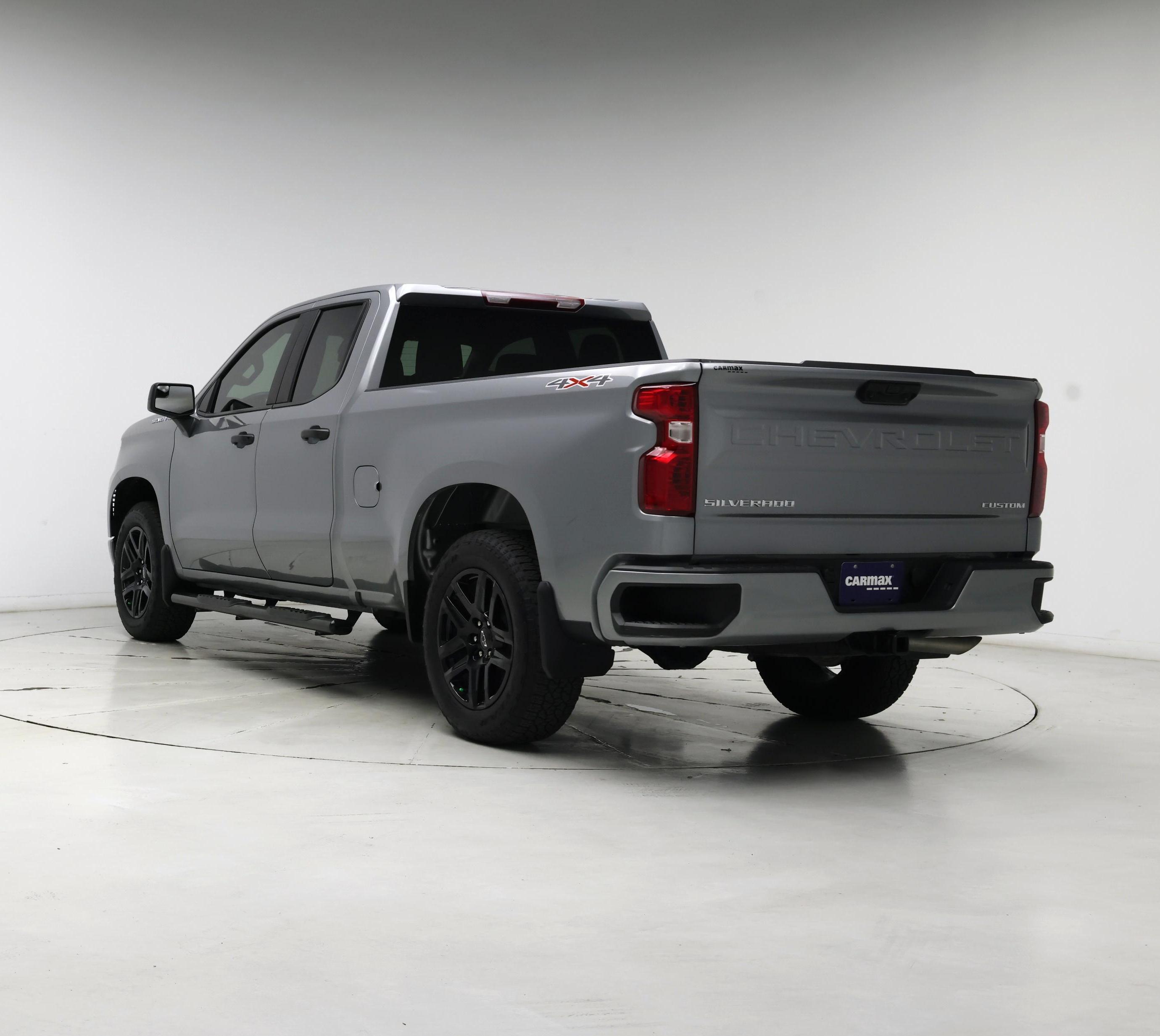 Thumbnail: 2024 Chevrolet Silverado 1500 - 2