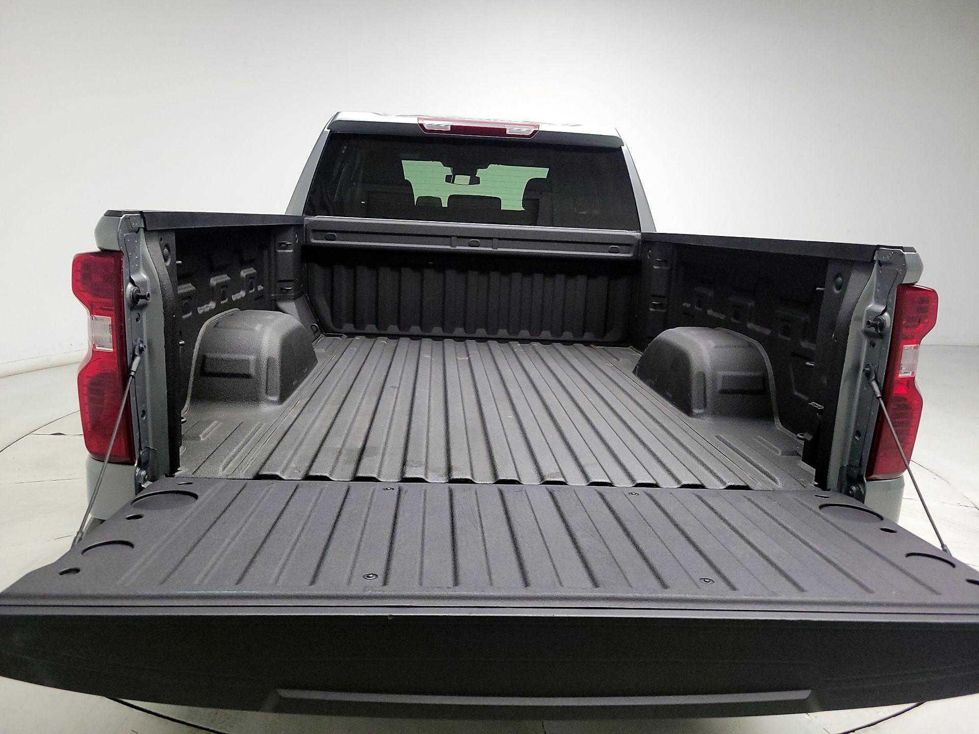 Thumbnail: 2024 Chevrolet Silverado 1500 - 20