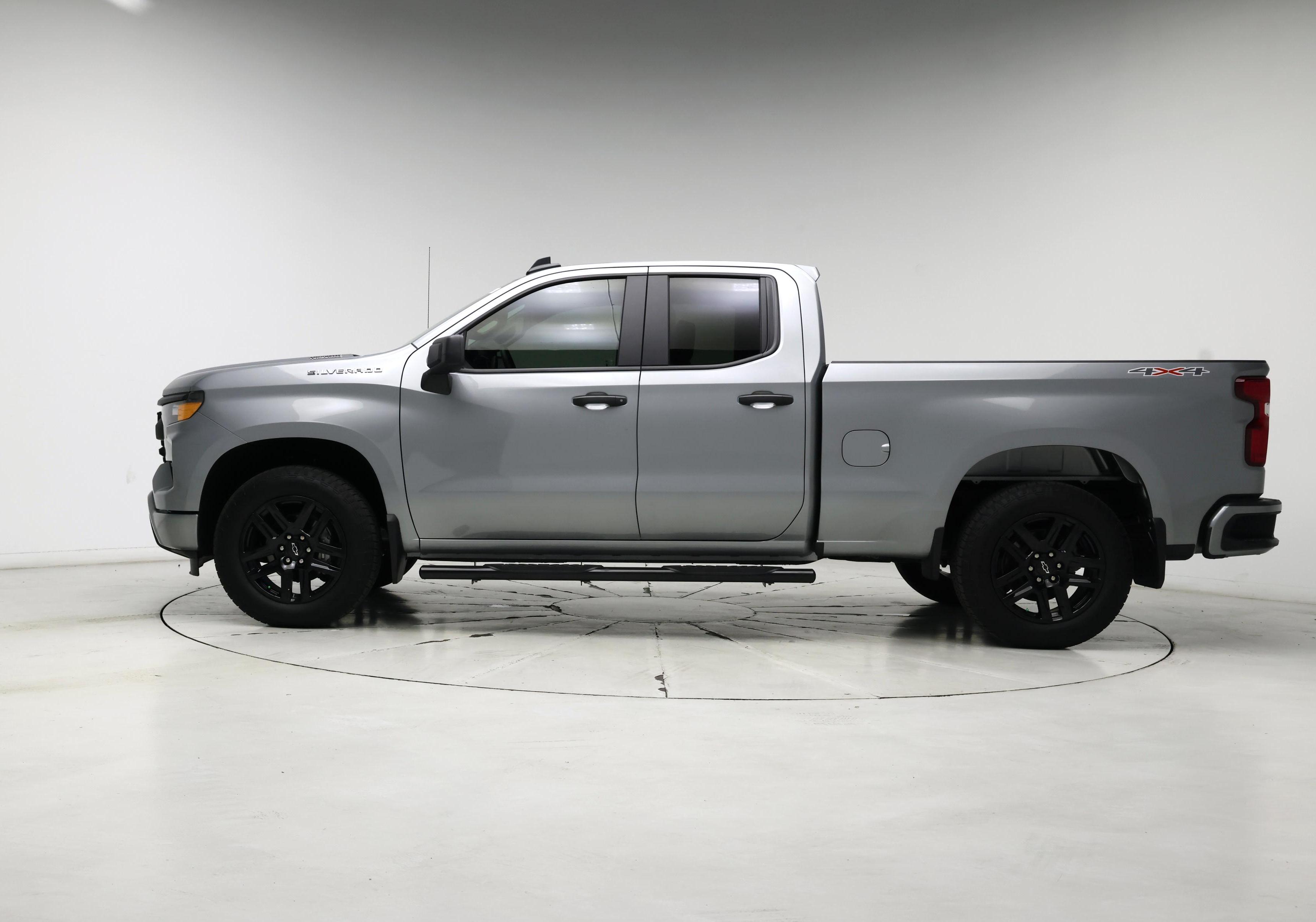 Thumbnail: 2024 Chevrolet Silverado 1500 - 3