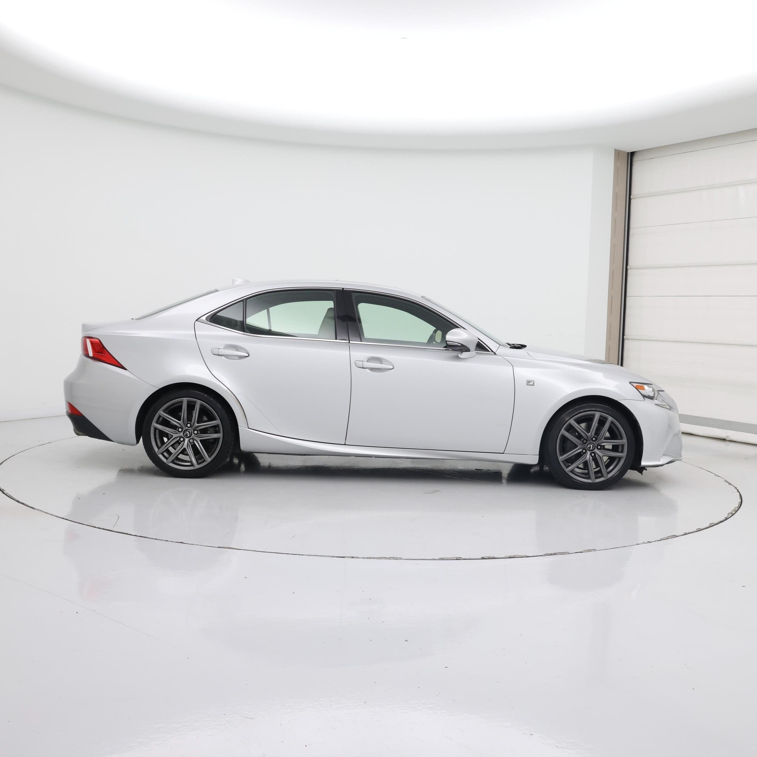 Thumbnail: 2016 Lexus IS - 7