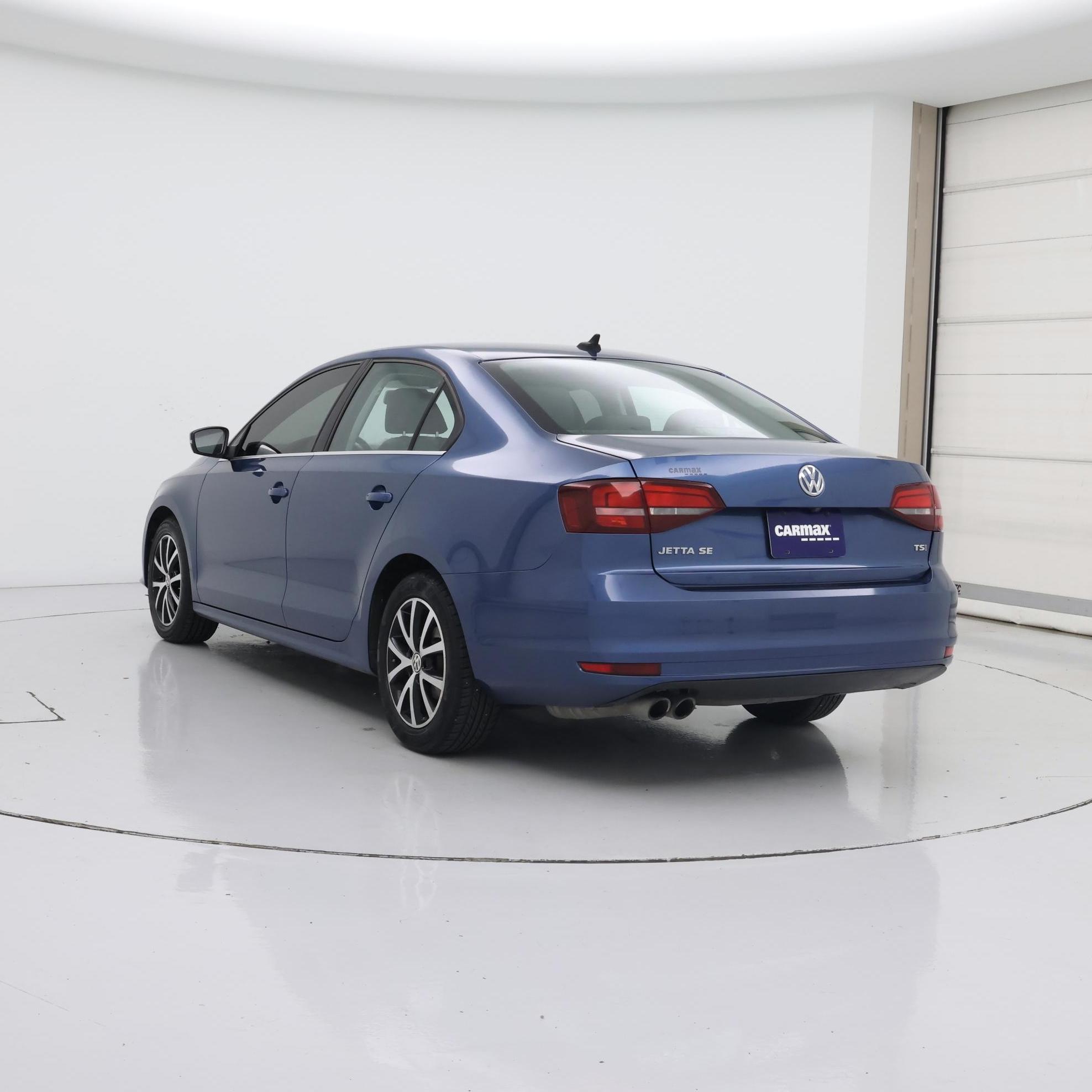 Thumbnail: 2017 Volkswagen Jetta - 2