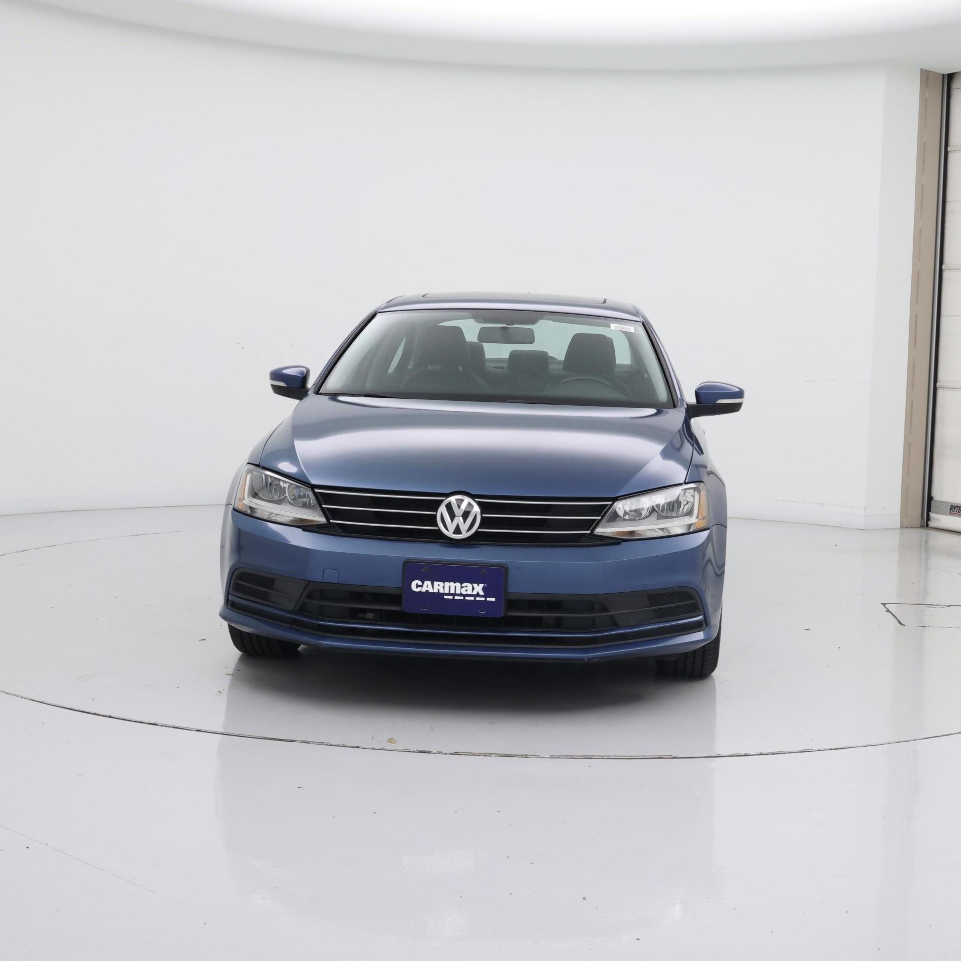 Thumbnail: 2017 Volkswagen Jetta - 5
