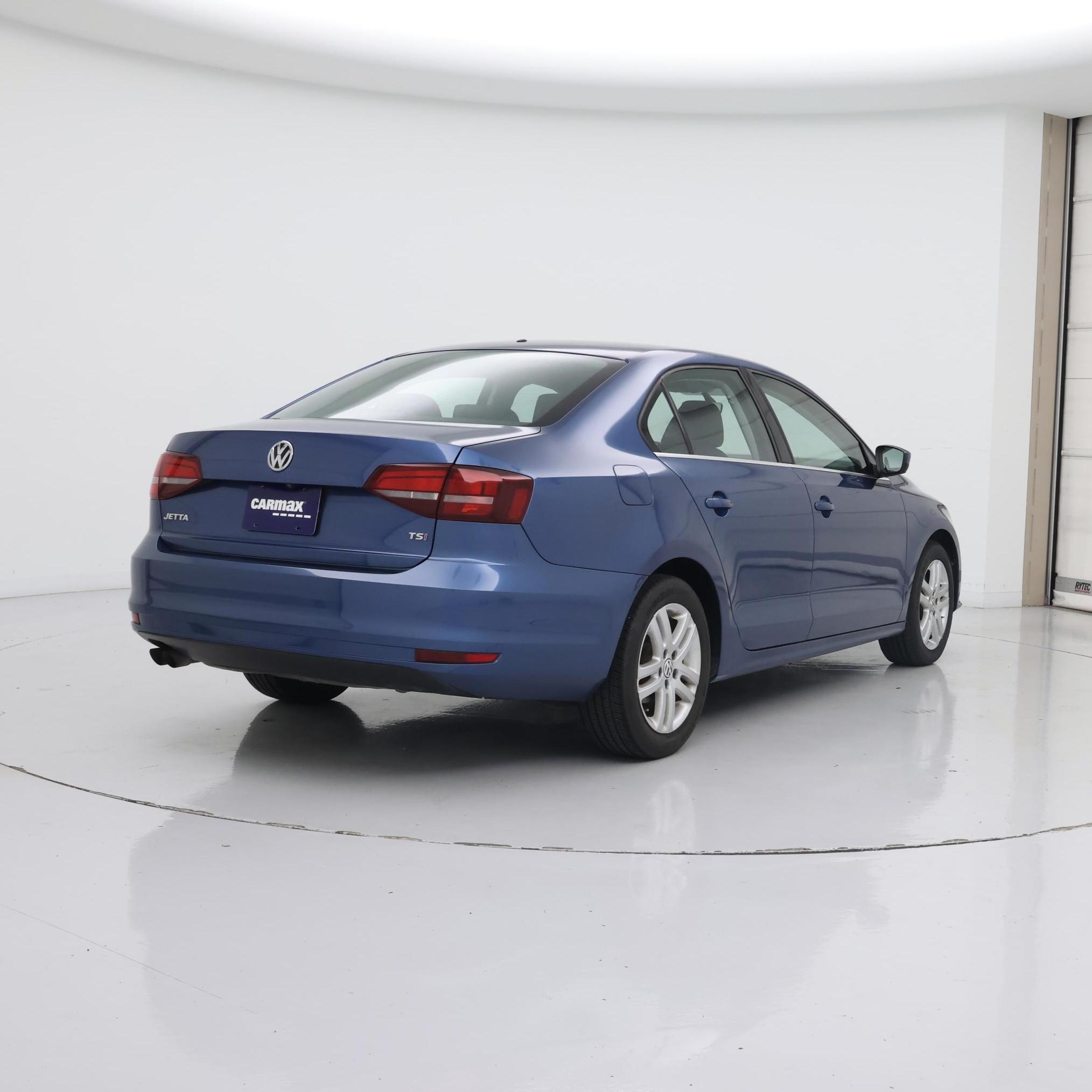 Thumbnail: 2017 Volkswagen Jetta - 8