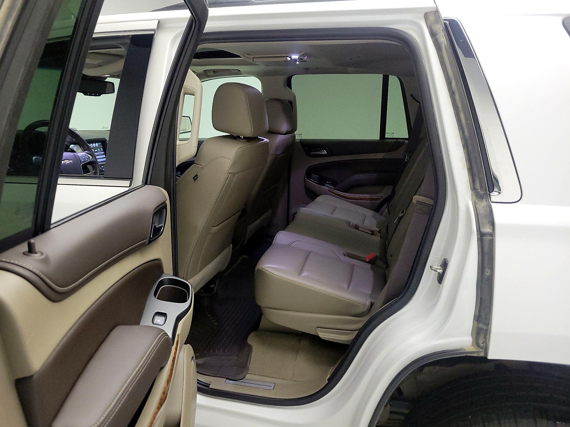 Thumbnail: 2019 Chevrolet Tahoe - 20