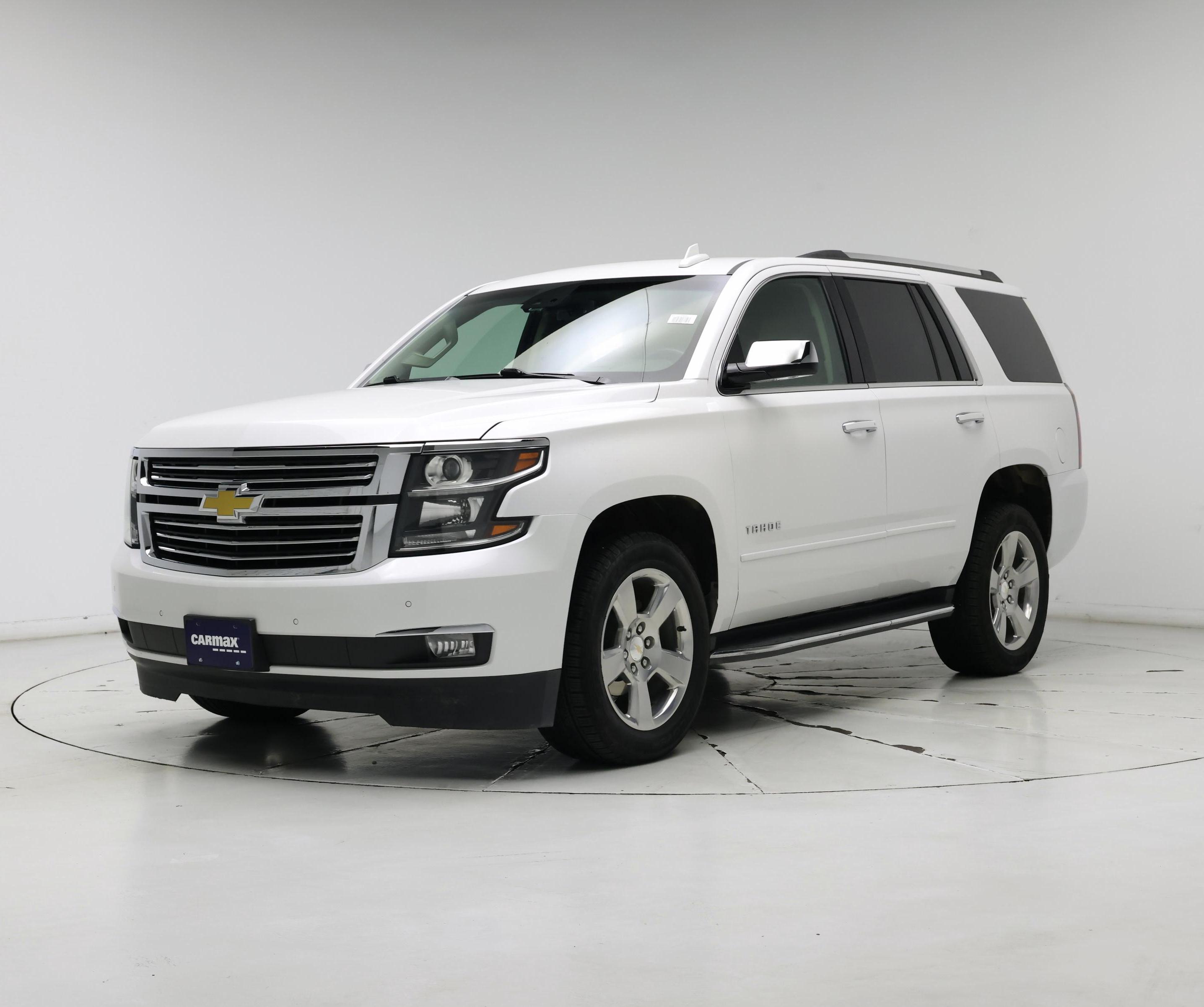 Thumbnail: 2019 Chevrolet Tahoe - 4