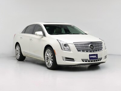 White 2014 Cadillac XTS Platinum