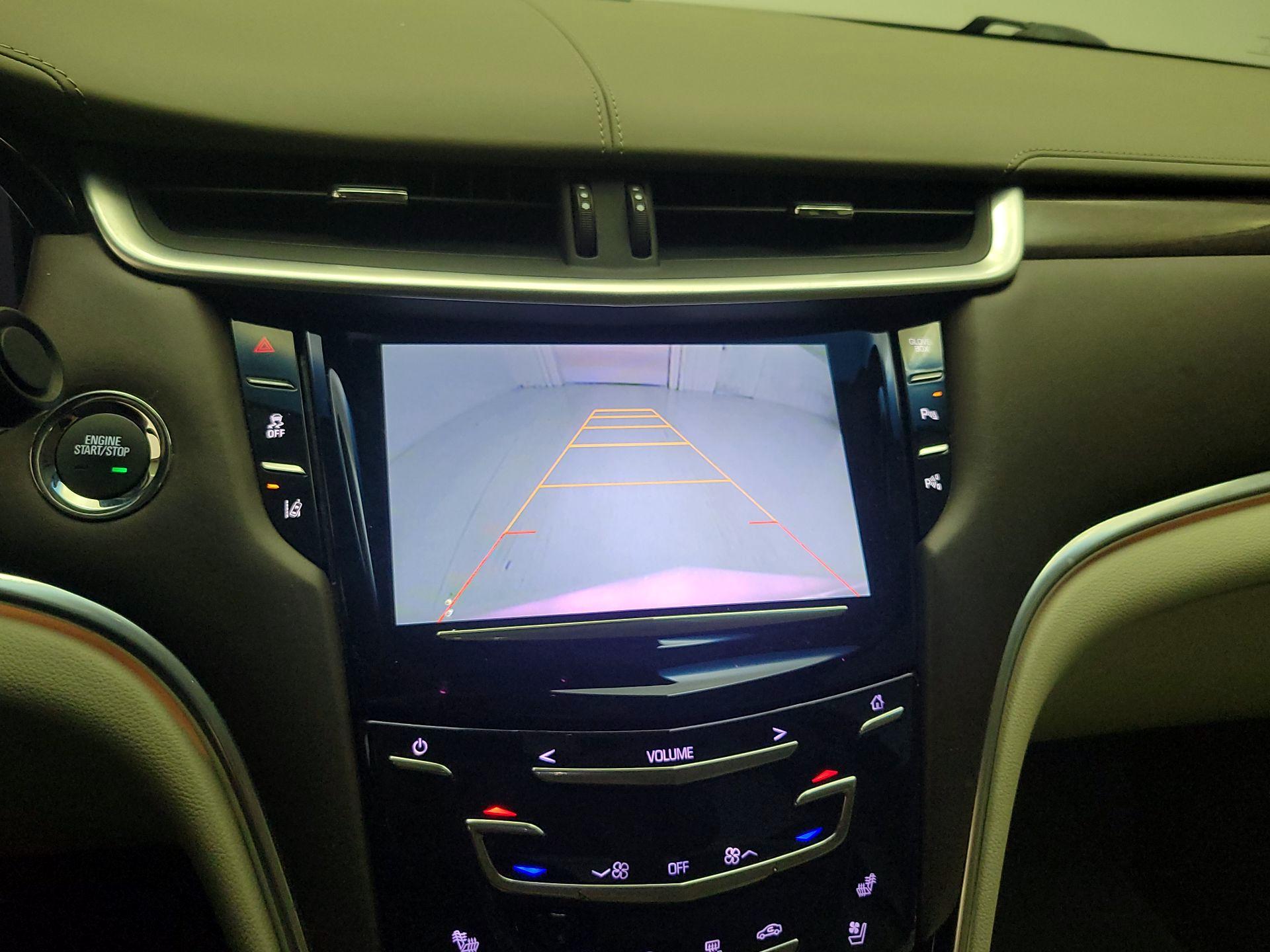 Thumbnail: 2014 Cadillac XTS - 14