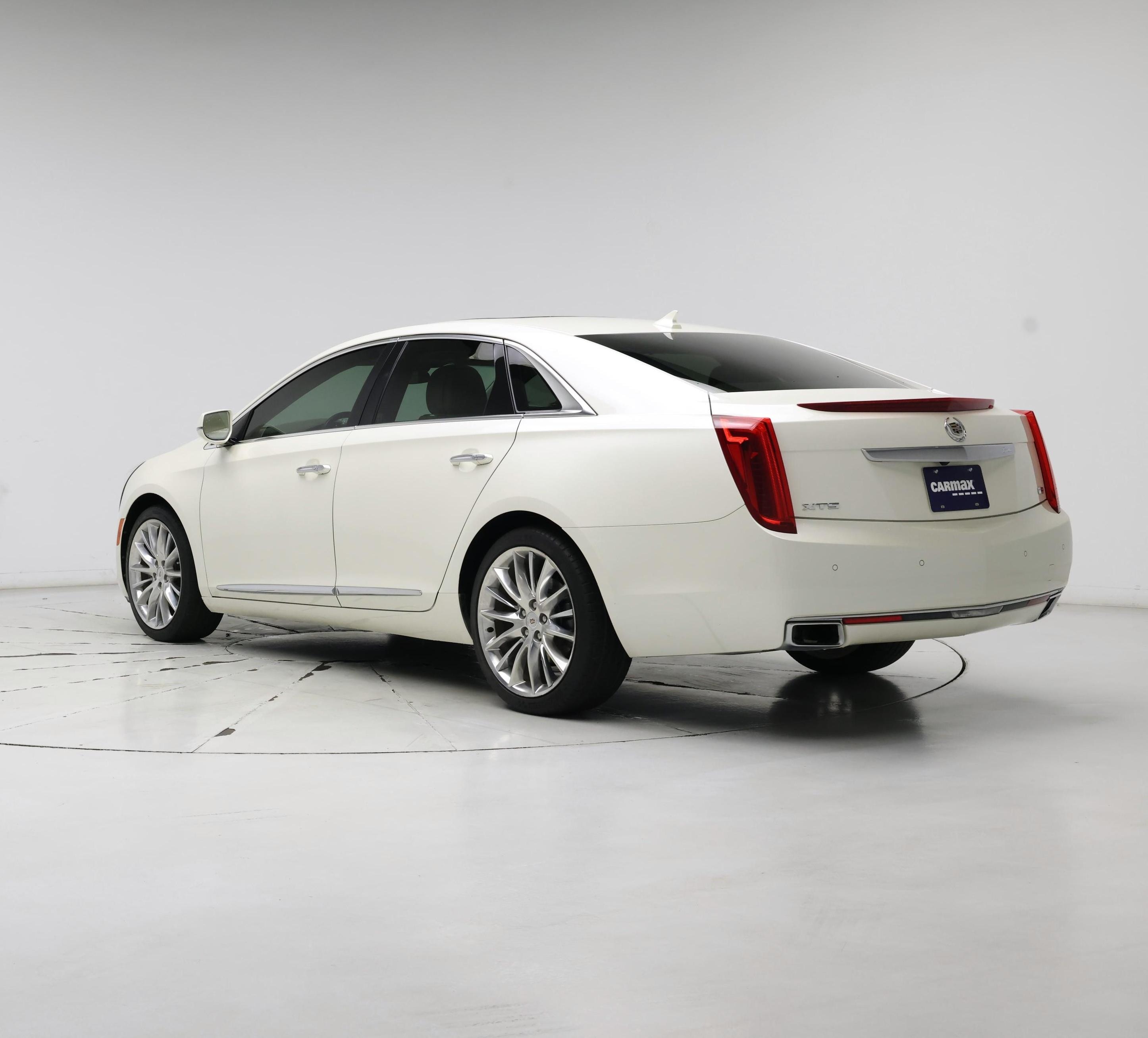 Thumbnail: 2014 Cadillac XTS - 2
