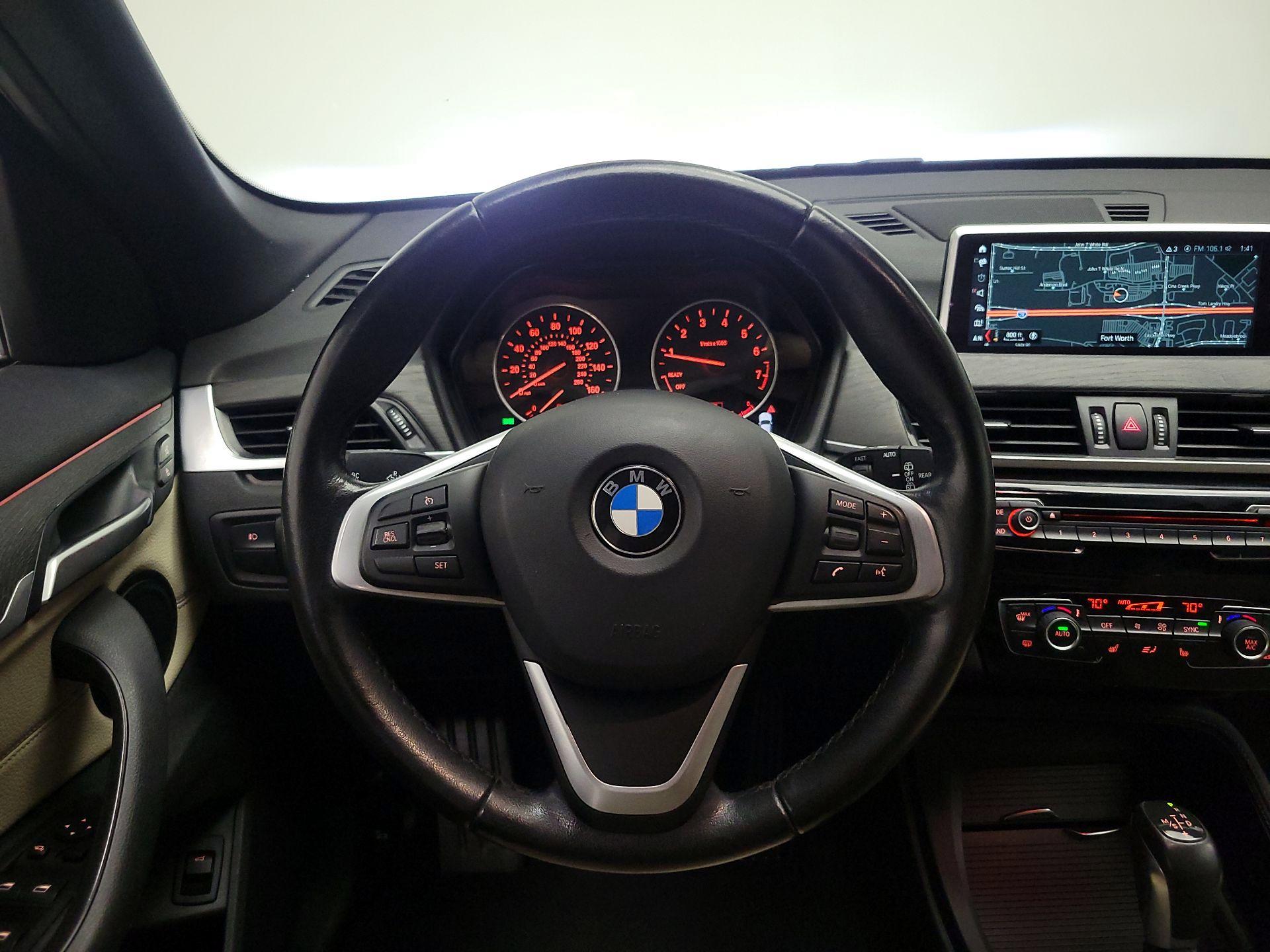 Thumbnail: 2018 BMW X1 - 10