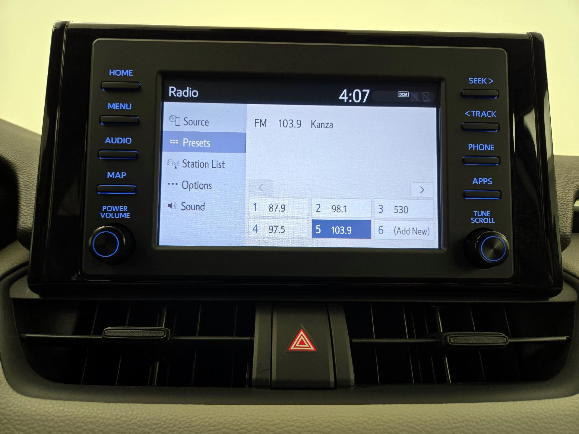 Thumbnail: 2019 Toyota RAV4 - 15
