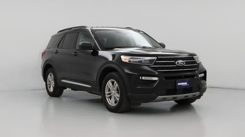 2023 Ford Explorer XLT Hero Image