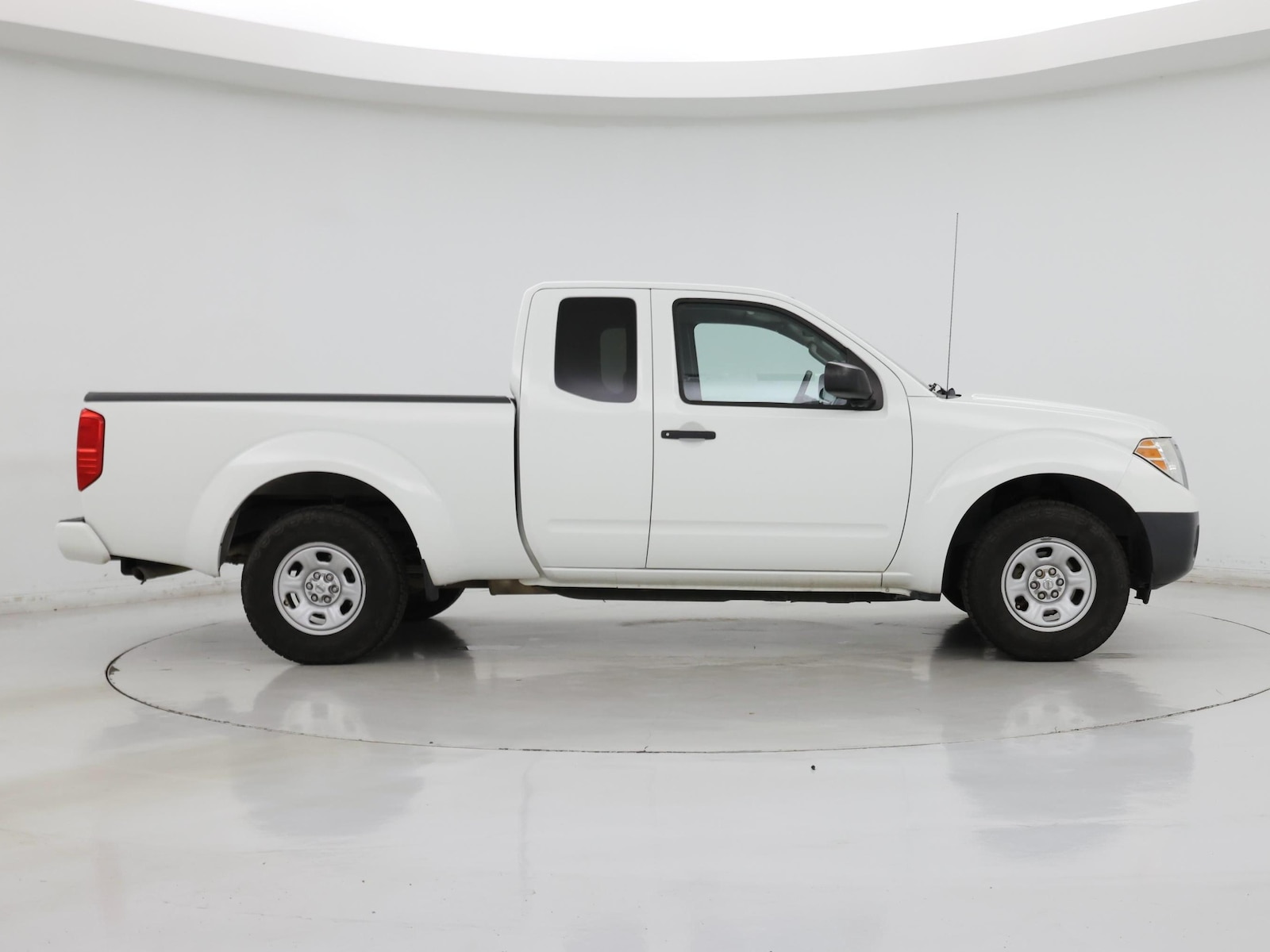 Image 8 of 2017 Nissan Frontier S