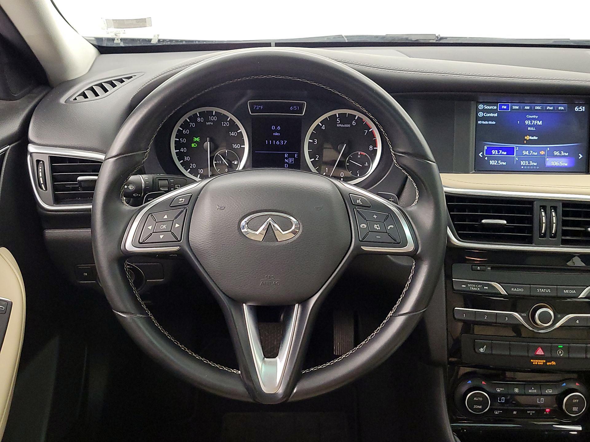 Thumbnail: 2019 INFINITI QX30 - 10