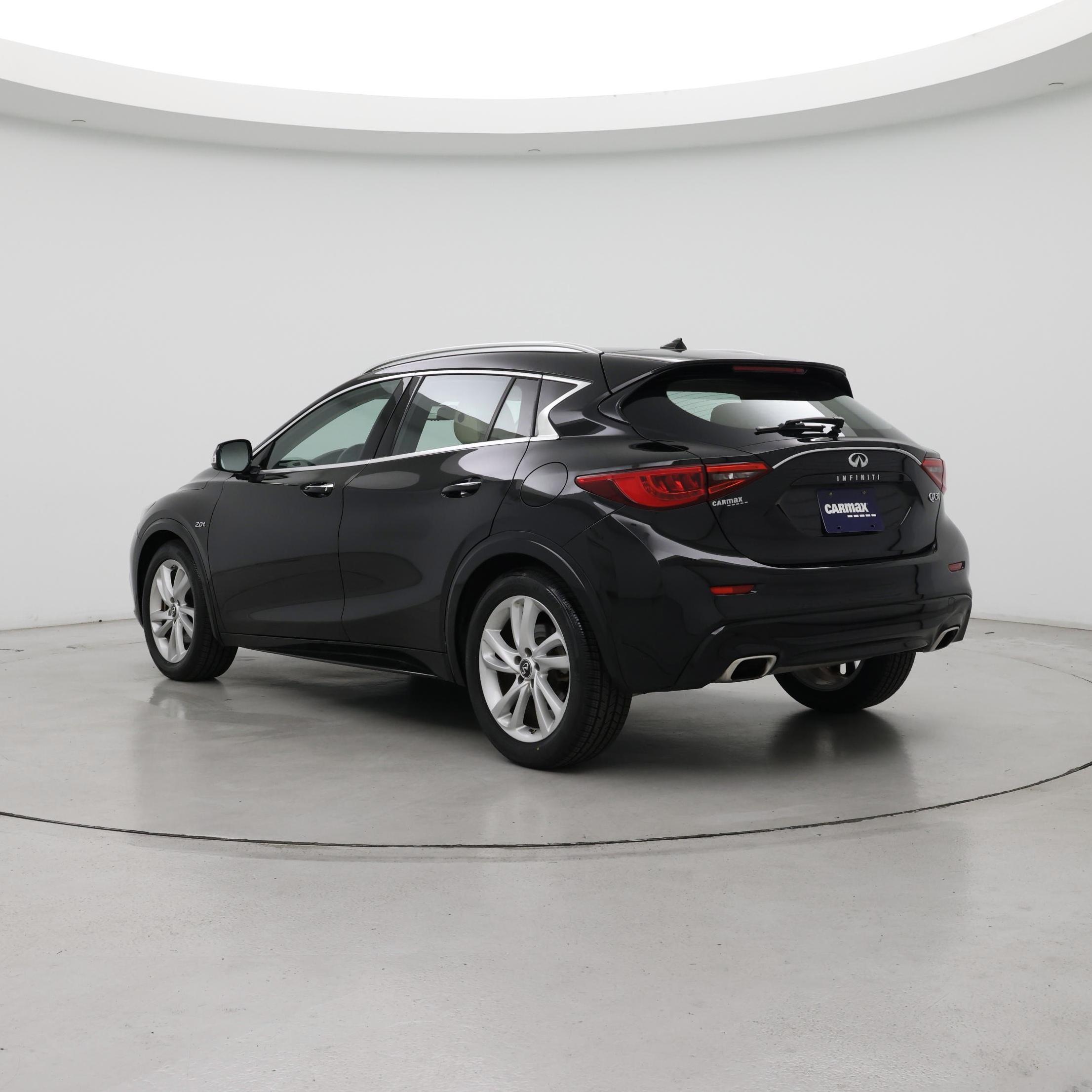 Thumbnail: 2019 INFINITI QX30 - 2