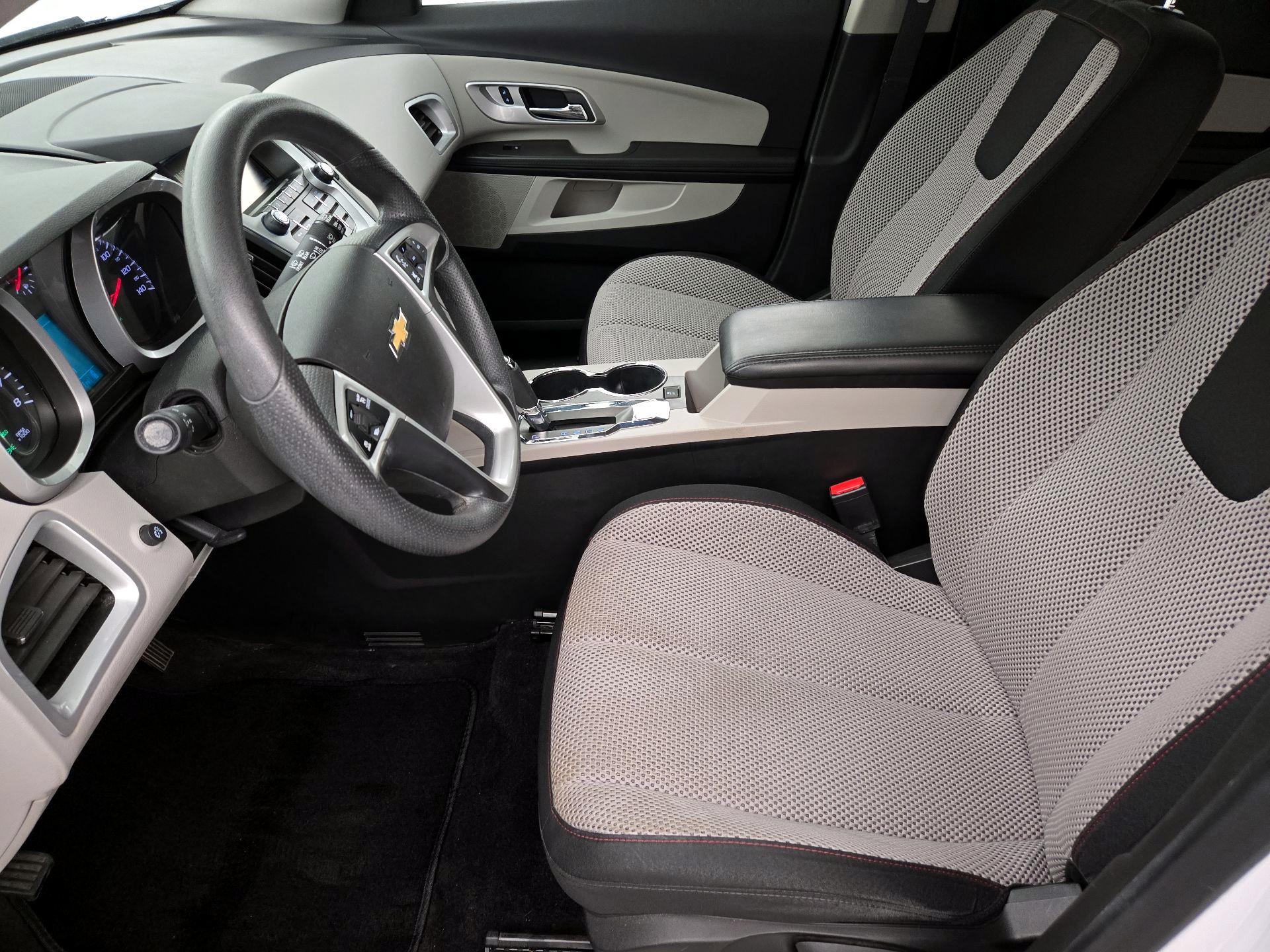 Thumbnail: 2016 Chevrolet Equinox - 11