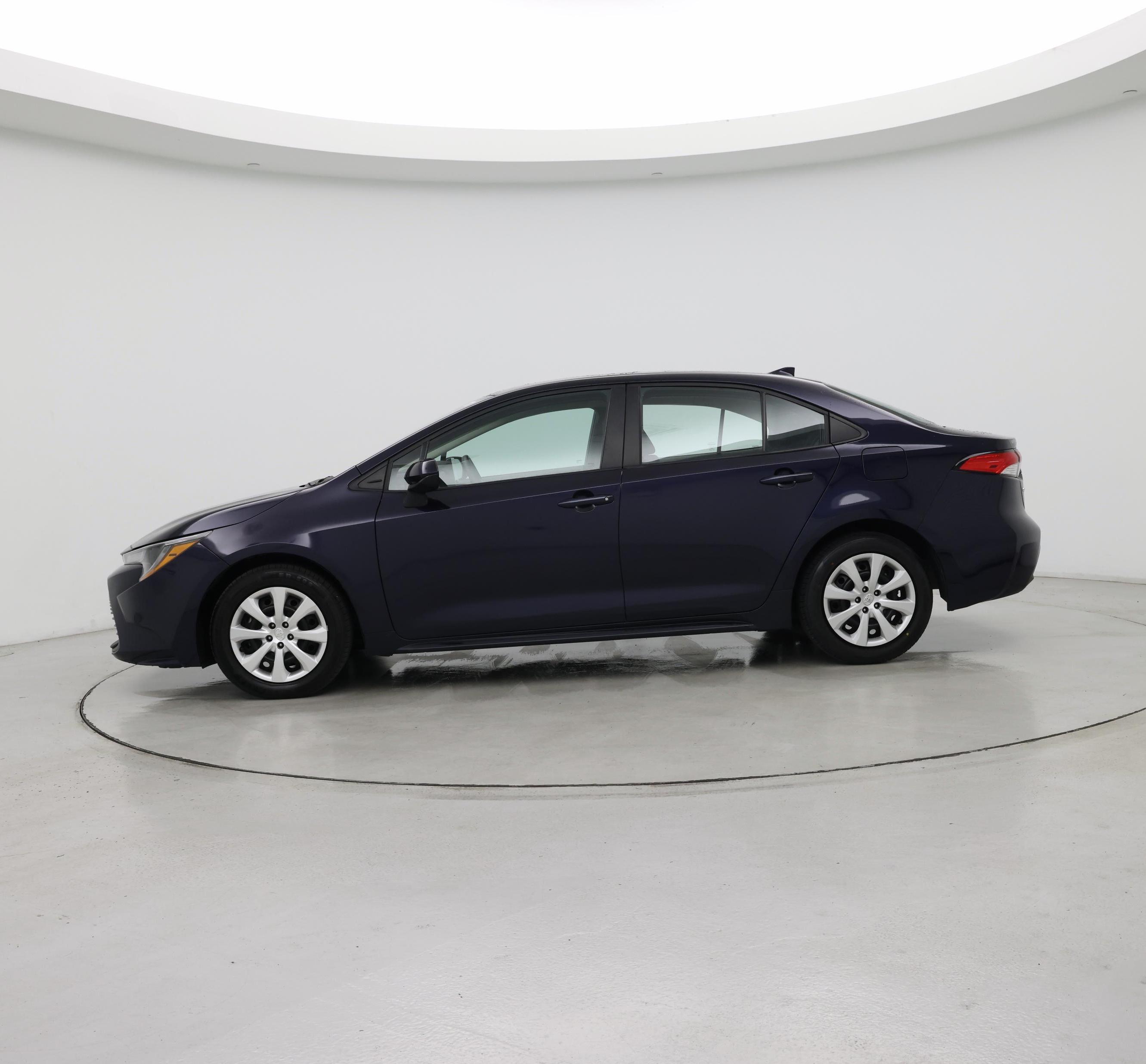 Thumbnail: 2024 Toyota Corolla - 3