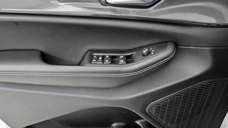 2023 Jeep Grand Cherokee L Altitude 12