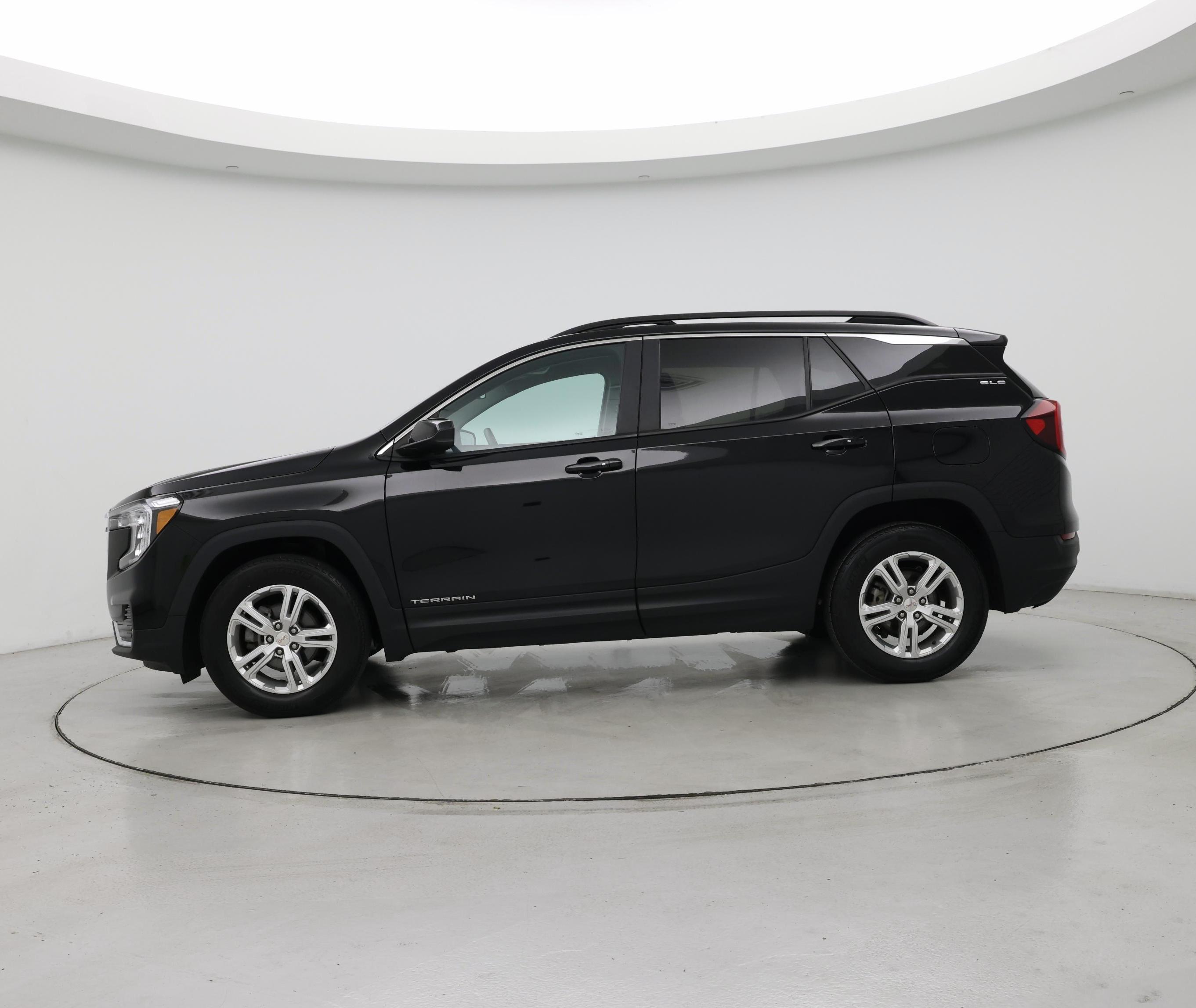Thumbnail: 2022 GMC Terrain - 3