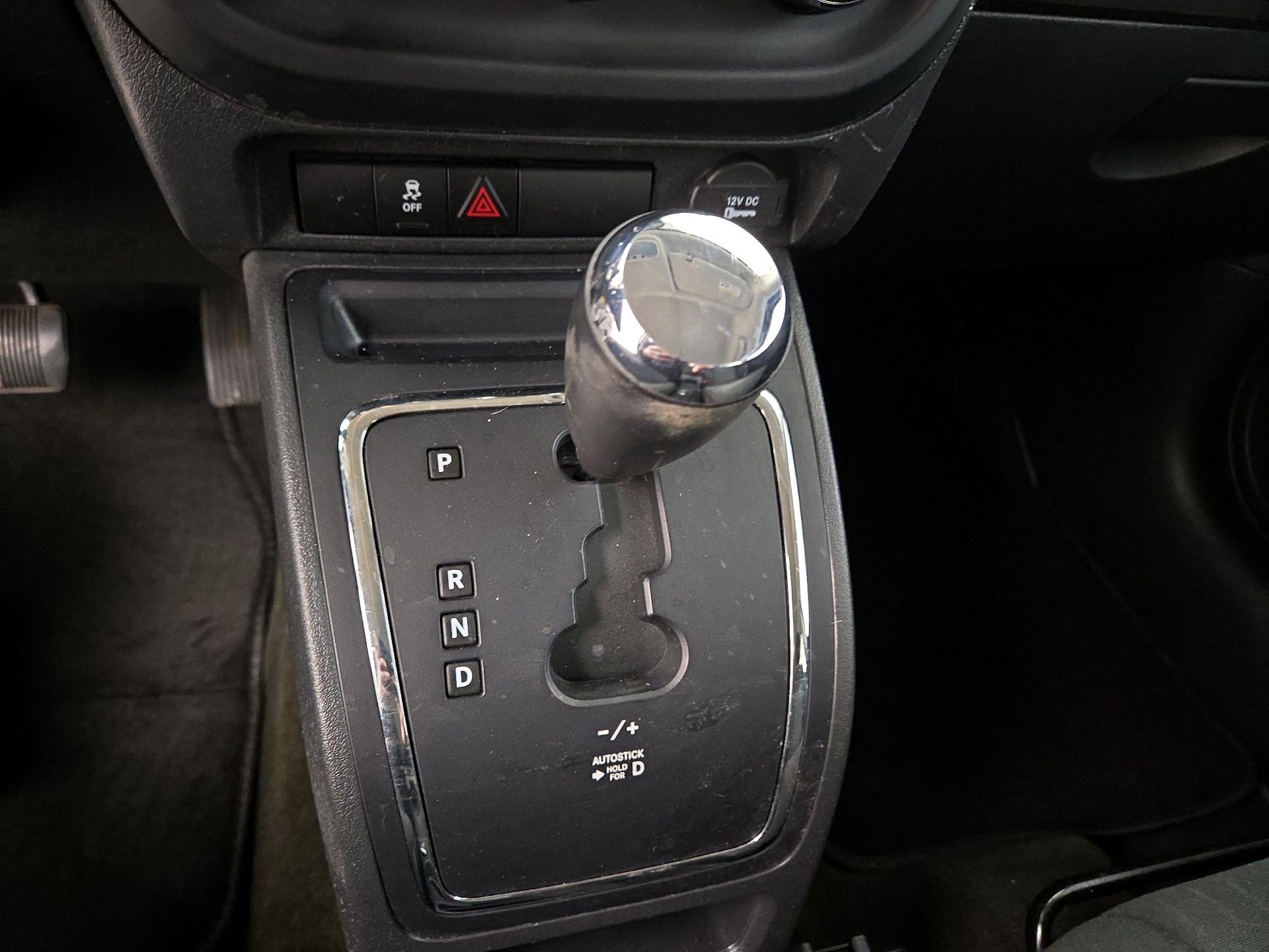 Thumbnail: 2016 Jeep Patriot - 15