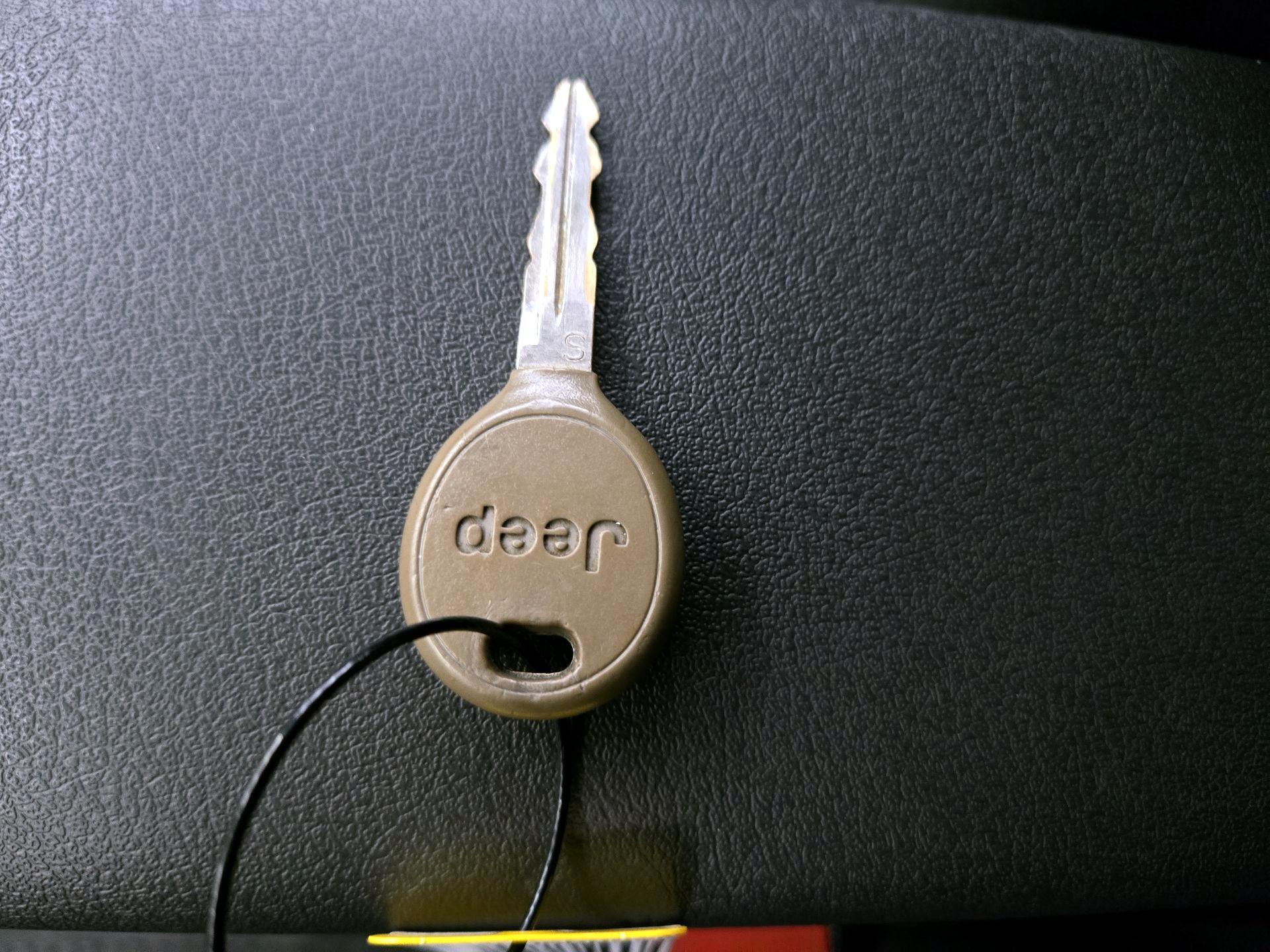 Thumbnail: 2016 Jeep Patriot - 20