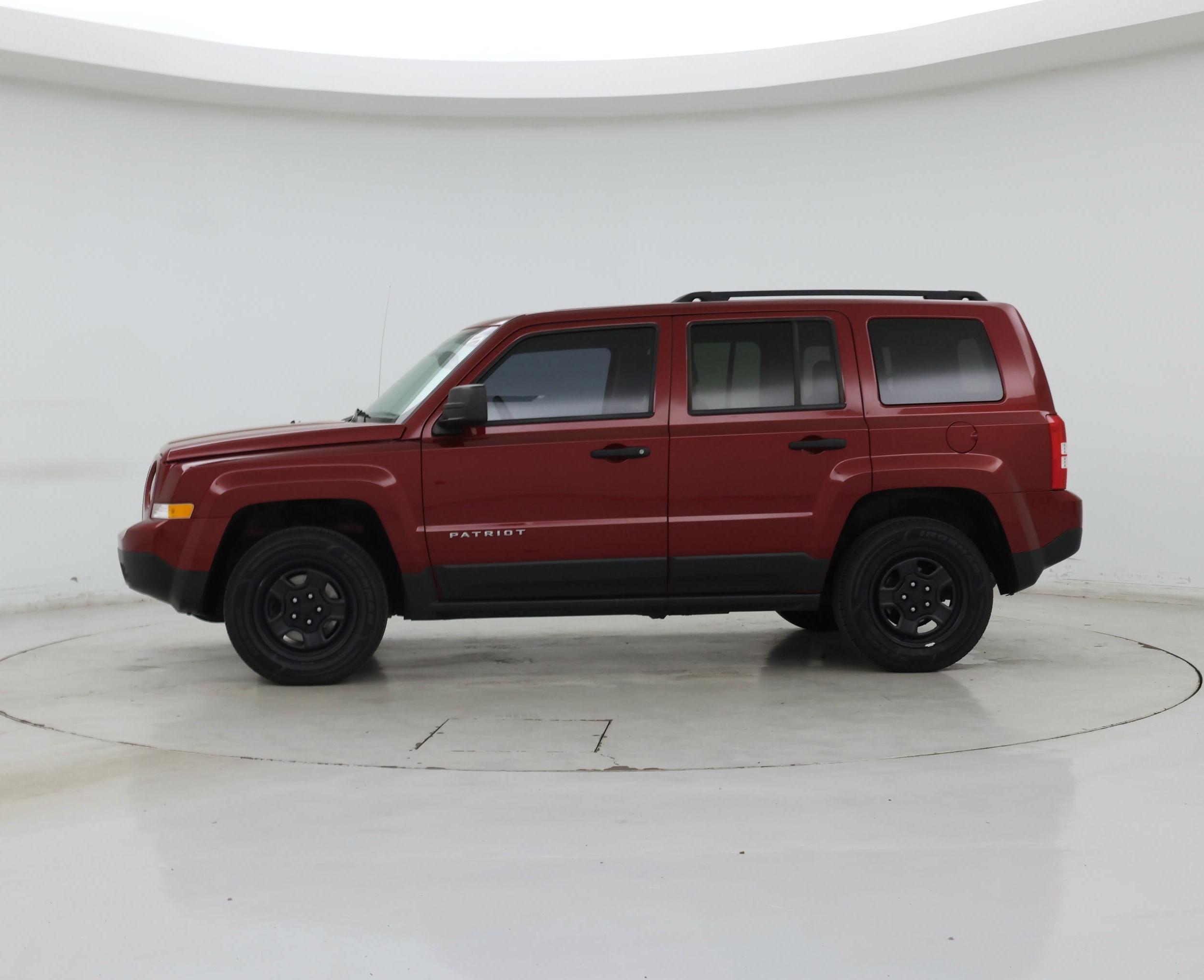 Thumbnail: 2016 Jeep Patriot - 3