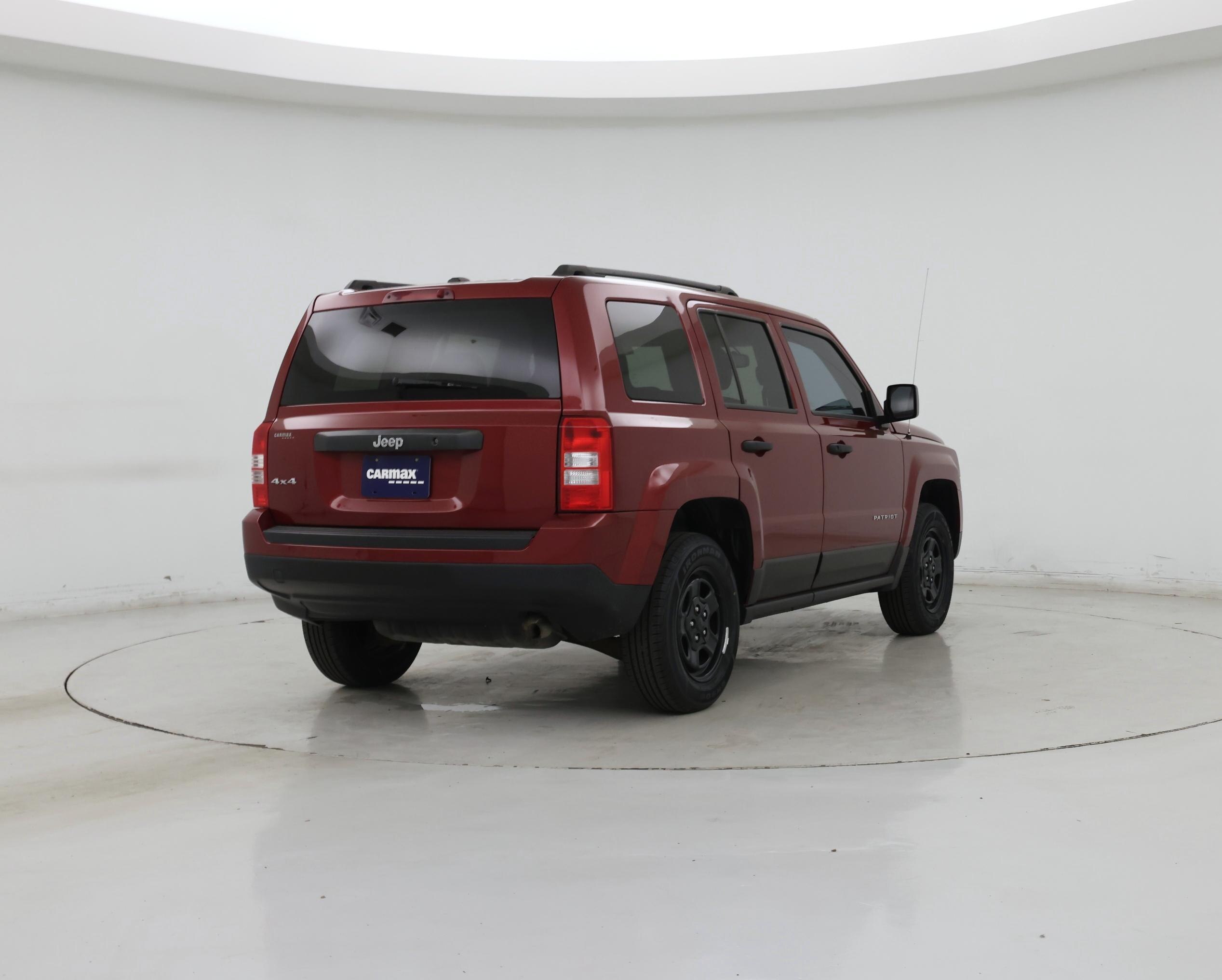 Thumbnail: 2016 Jeep Patriot - 8