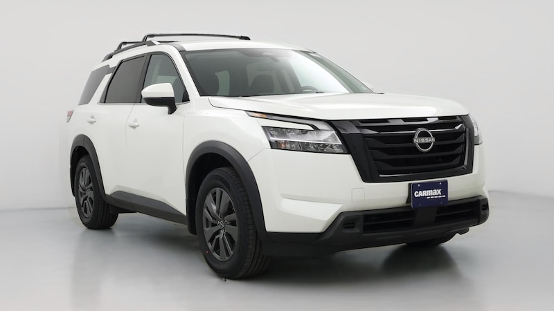 2022 Nissan Pathfinder SV Hero Image