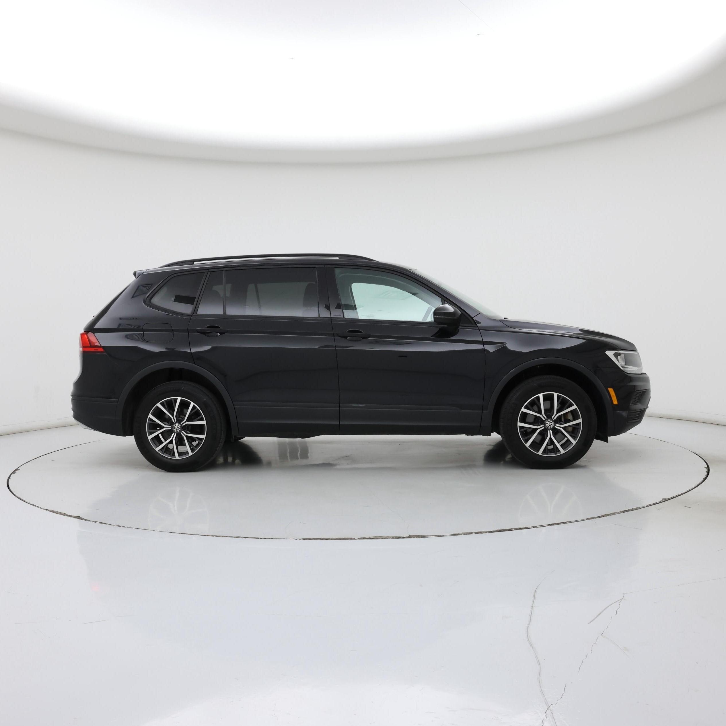 Thumbnail: 2021 Volkswagen Tiguan - 7